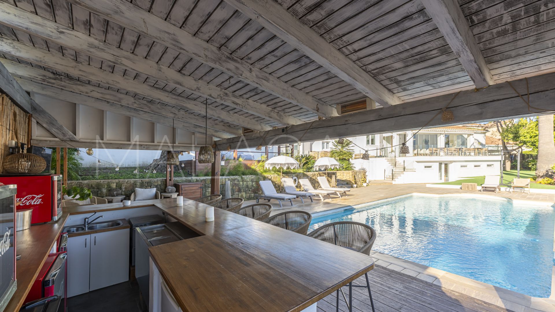 Villa for sale in La Duquesa