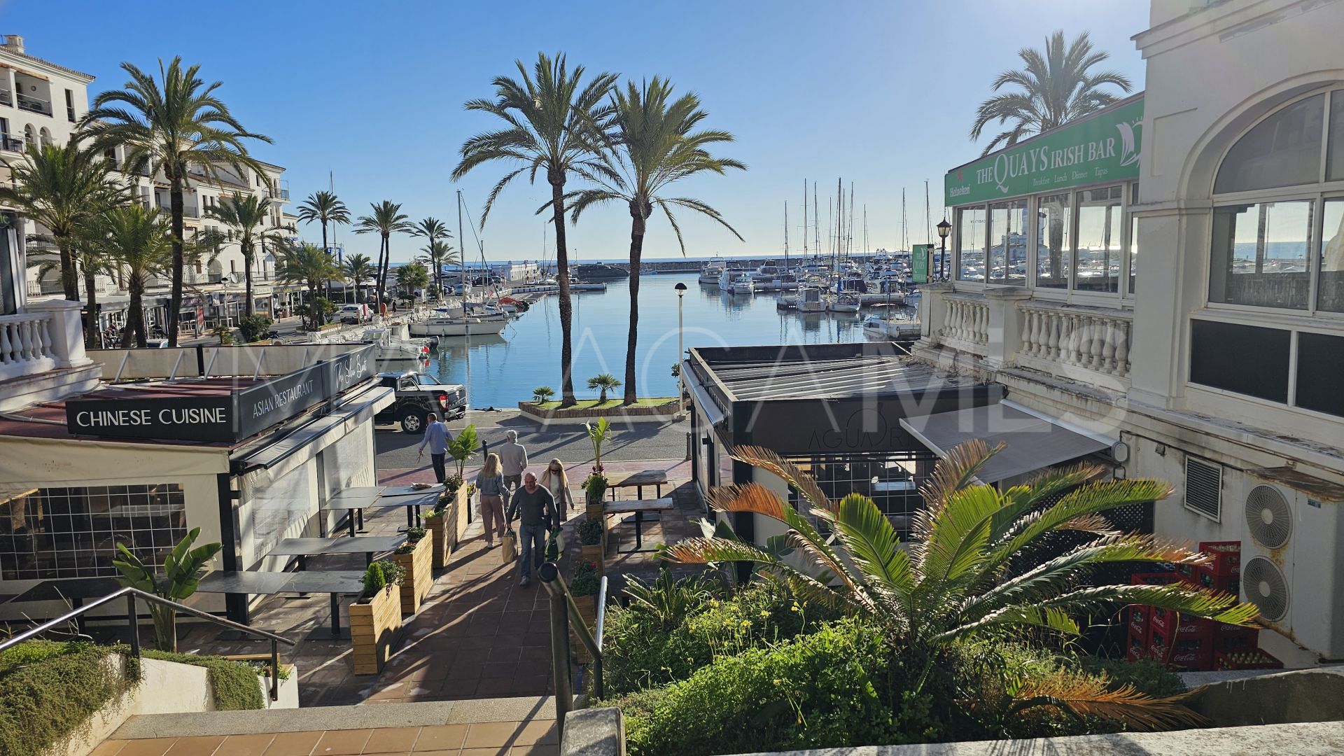 For sale duplex penthouse in La Duquesa