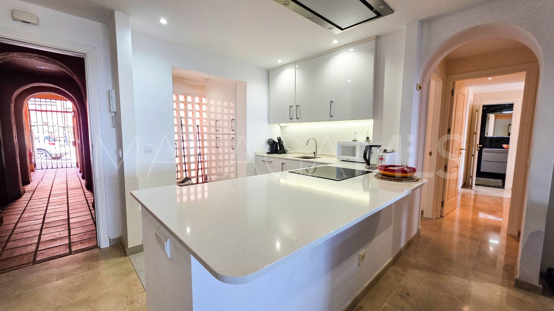 Apartamento for sale in La Duquesa with 3 bedrooms