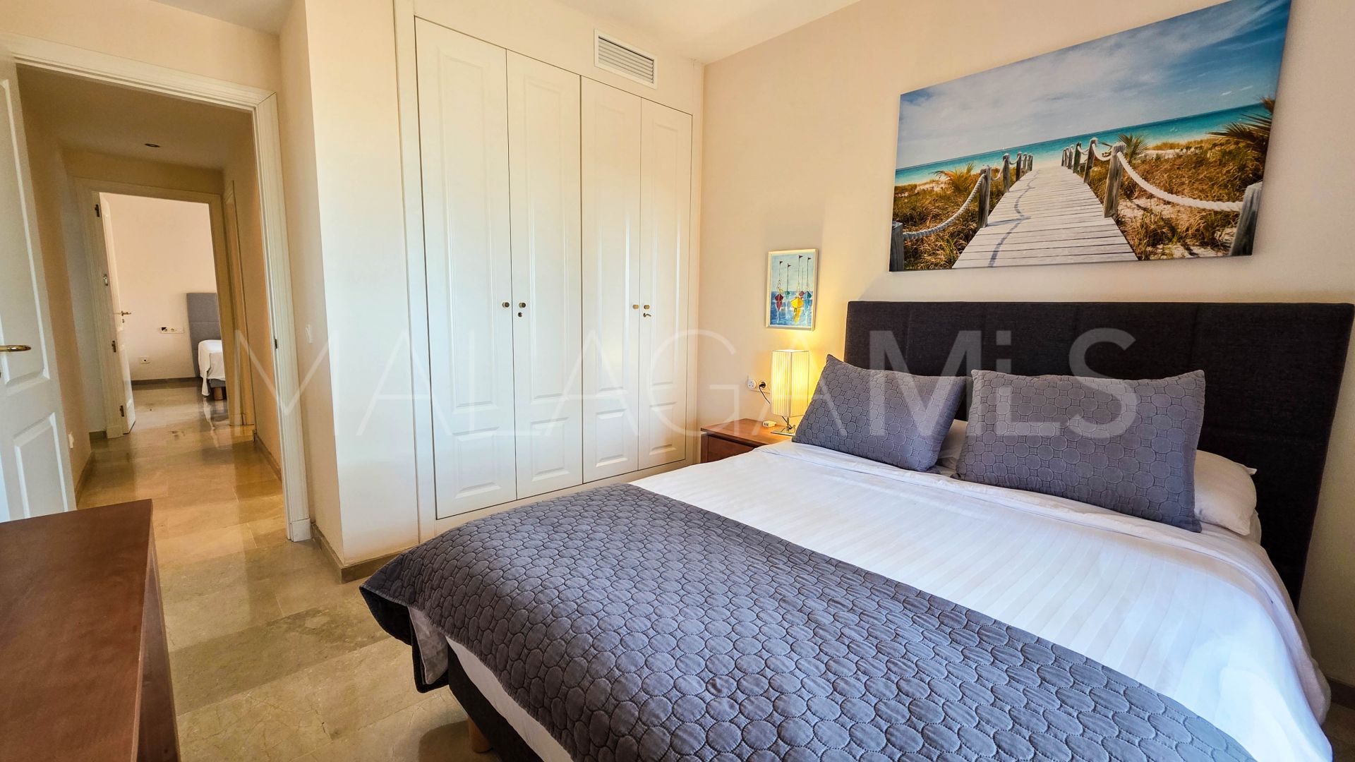 Apartamento for sale in La Duquesa with 3 bedrooms