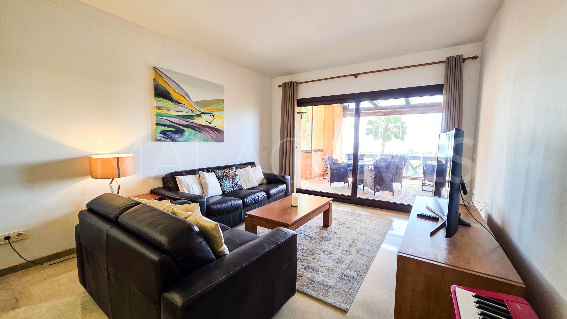 Apartamento for sale in La Duquesa with 3 bedrooms