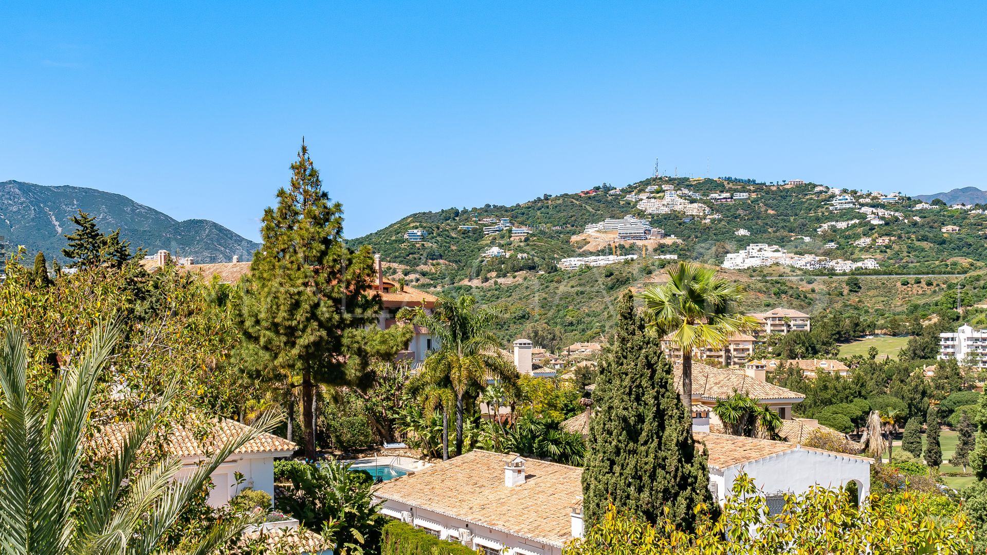 Takvåning for sale in Birdie Club