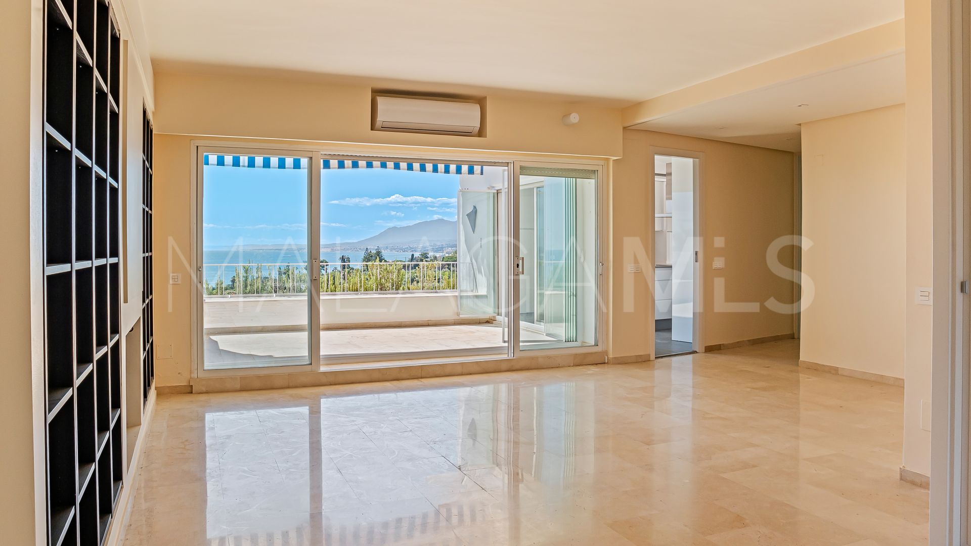 Takvåning for sale in Birdie Club