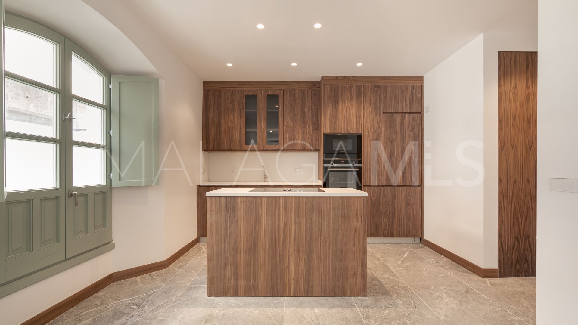 Adosado a la venta in Estepona Casco Antiguo de 3 bedrooms