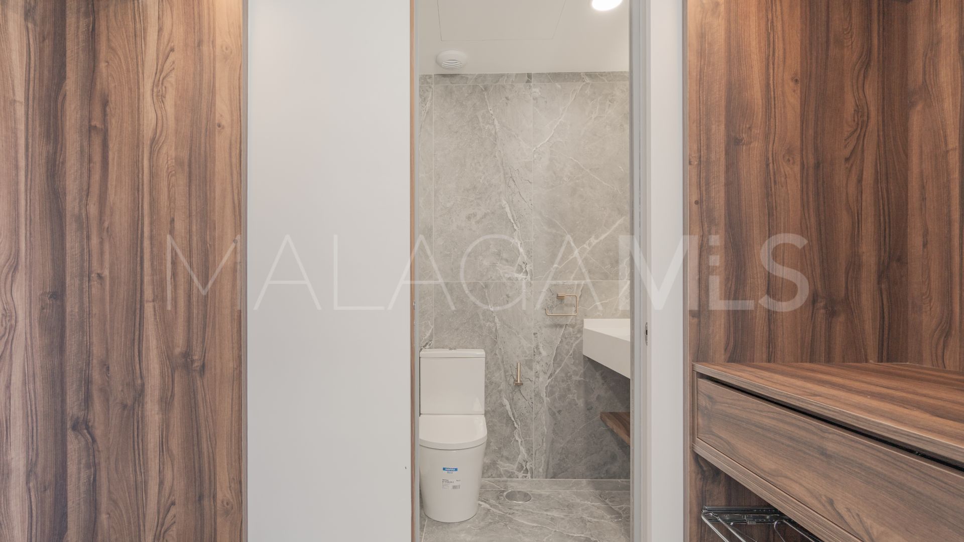 Adosado a la venta in Estepona Casco Antiguo de 3 bedrooms