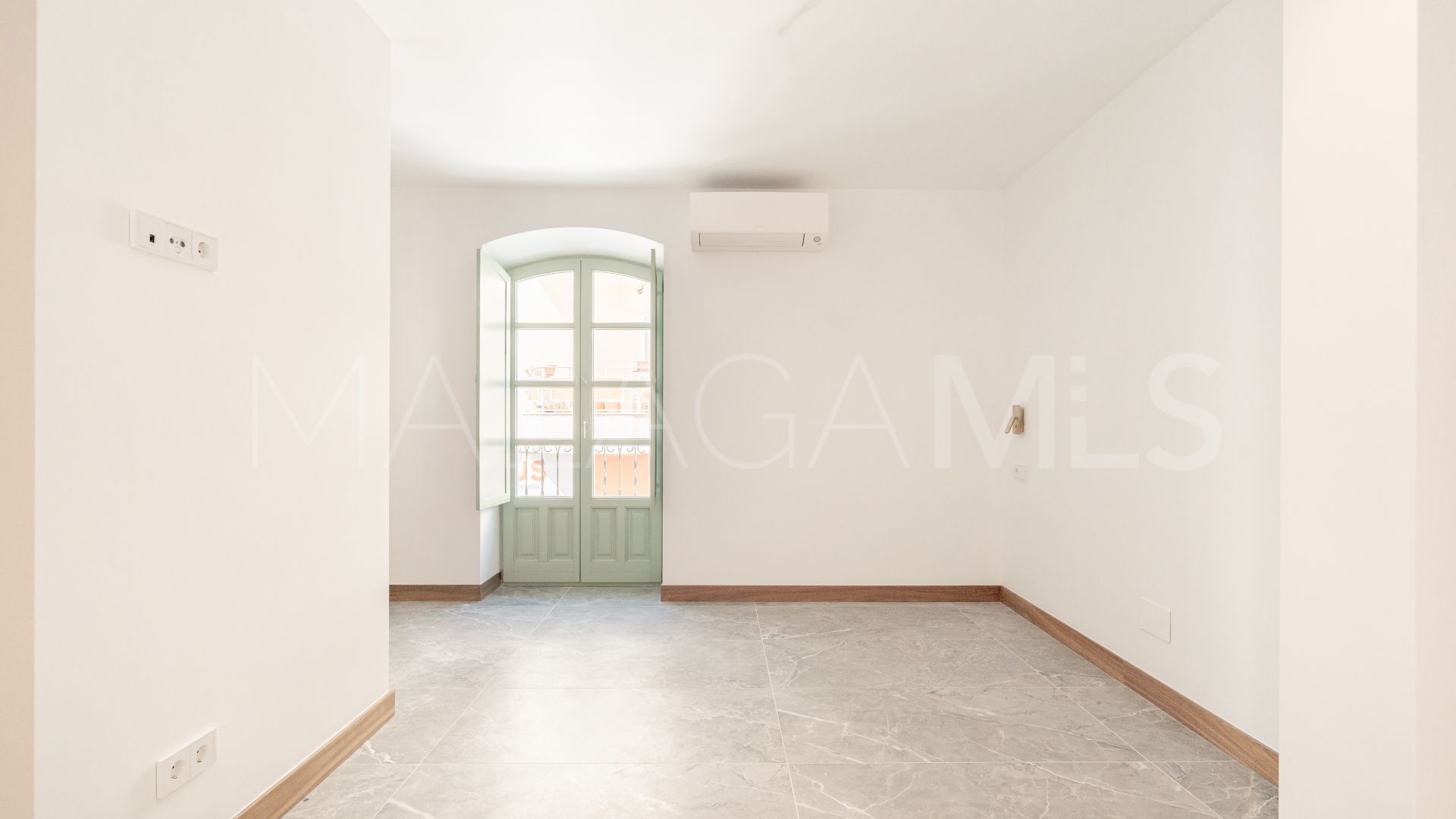 Adosado a la venta in Estepona Casco Antiguo de 3 bedrooms