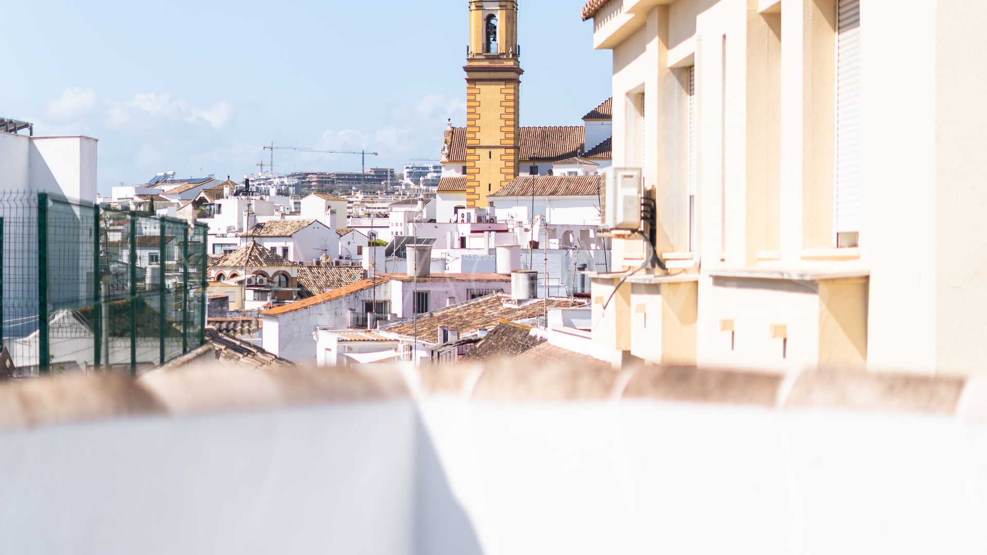 Adosado a la venta in Estepona Casco Antiguo de 3 bedrooms