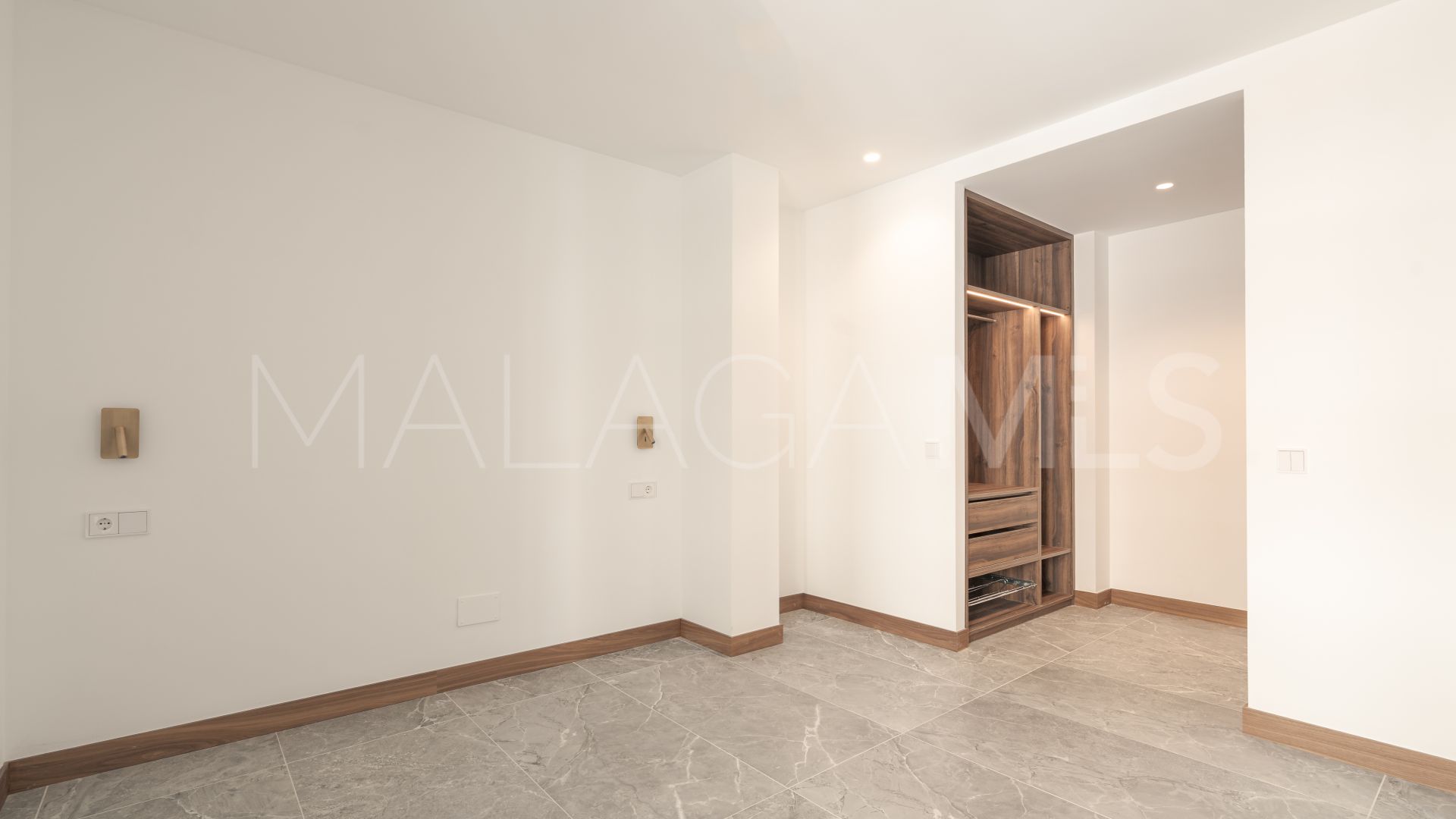 Adosado a la venta in Estepona Casco Antiguo de 3 bedrooms