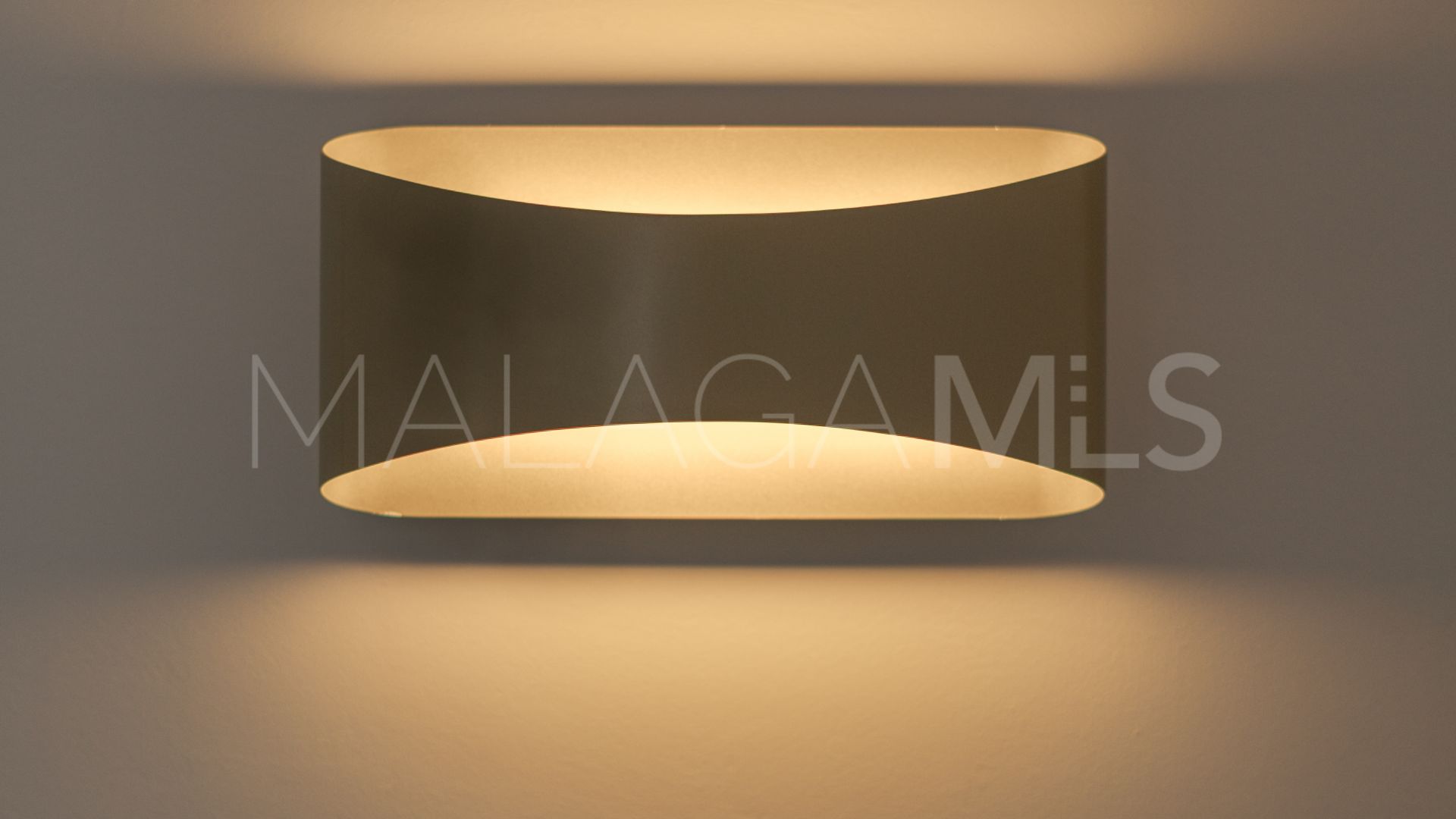 Adosado a la venta in Estepona Casco Antiguo de 3 bedrooms