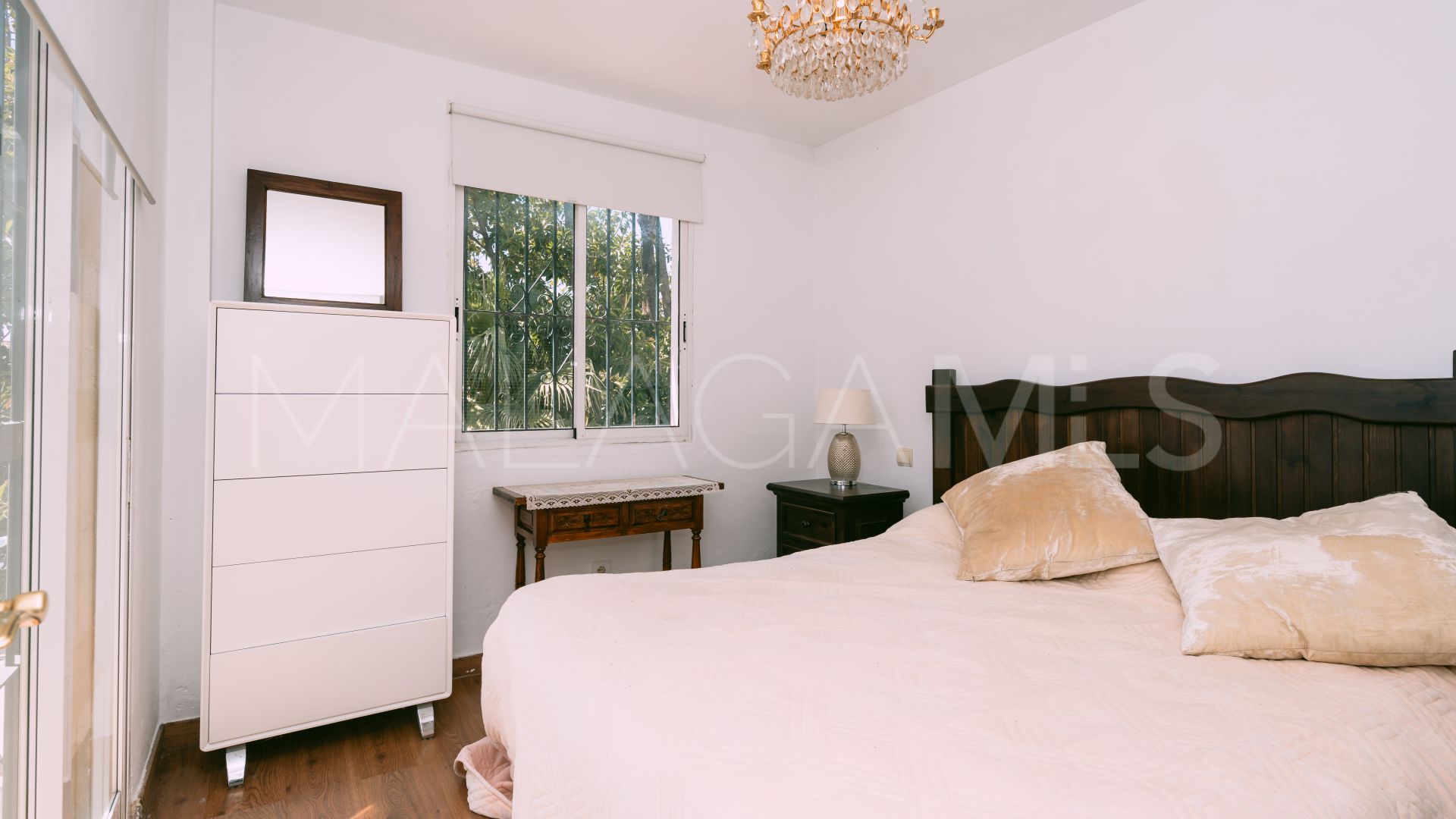 Wohnung for sale in Estepona Ost