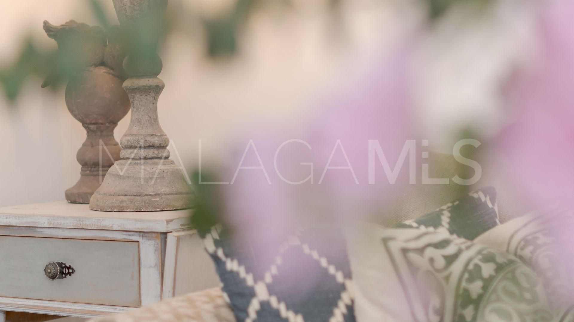 Zweistöckiges penthouse for sale in Estepona Old Town