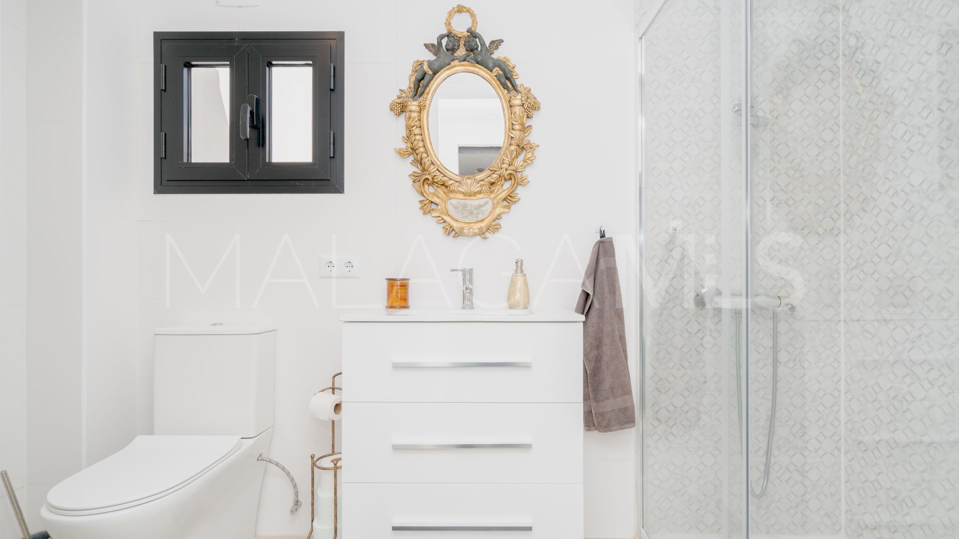 Zweistöckiges penthouse for sale in Estepona Old Town