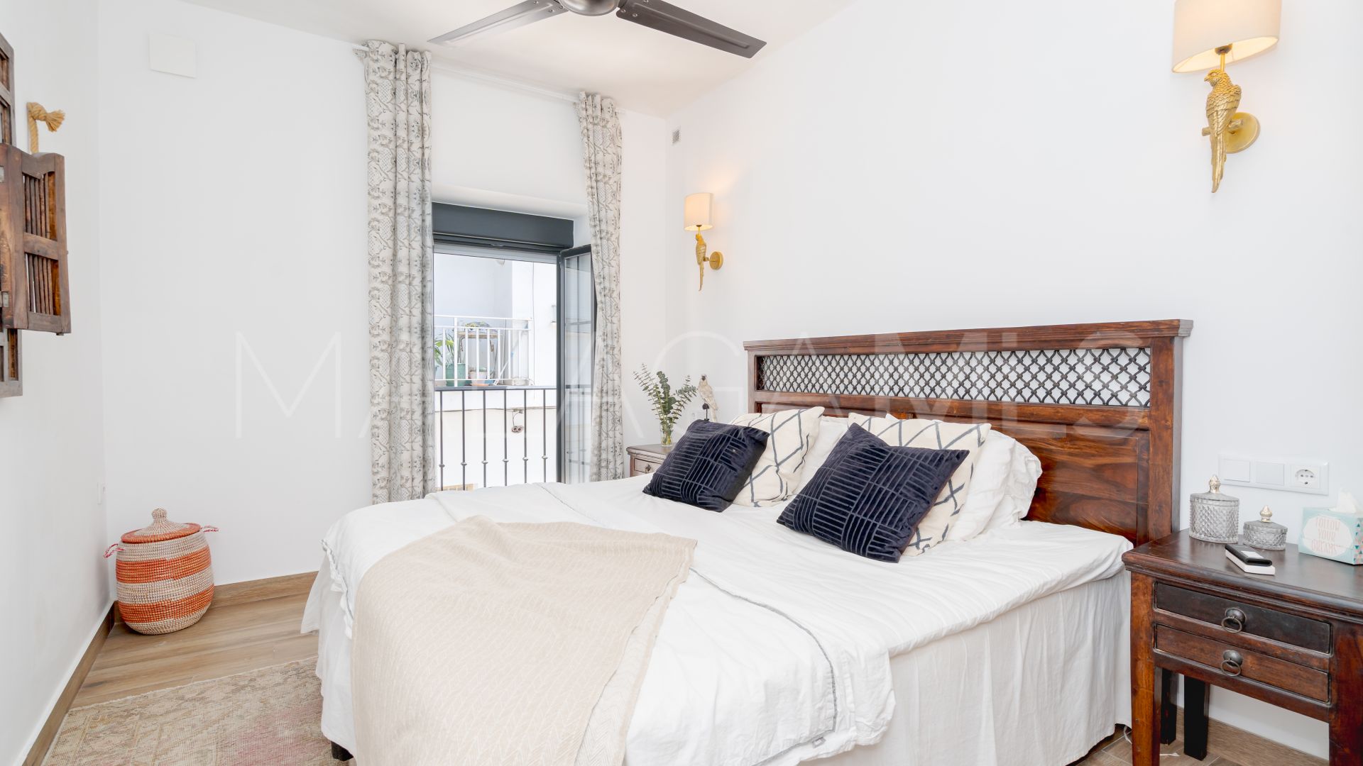 Zweistöckiges penthouse for sale in Estepona Old Town