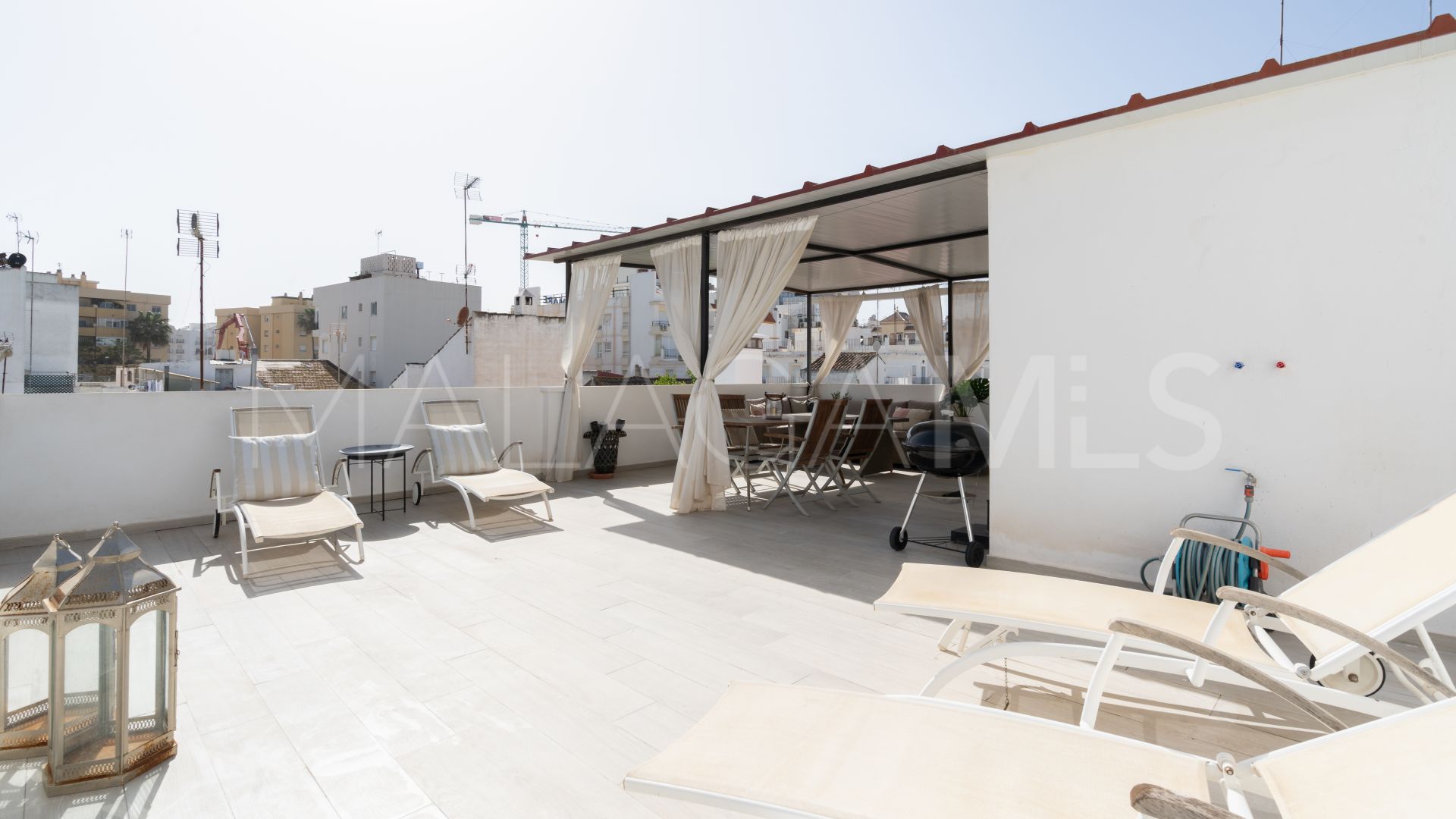 Zweistöckiges penthouse for sale in Estepona Old Town