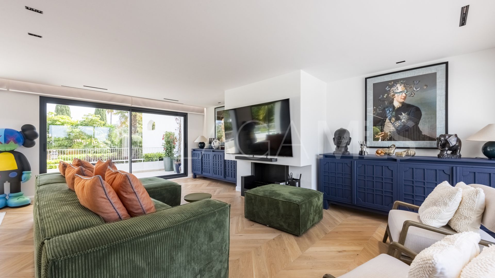 3 bedrooms duplex in Marbella East for sale