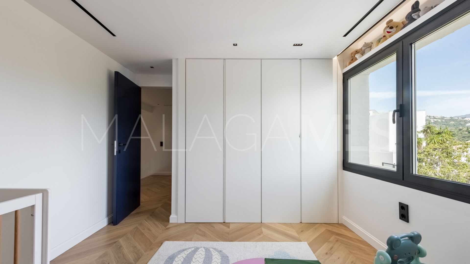 3 bedrooms duplex in Marbella East for sale