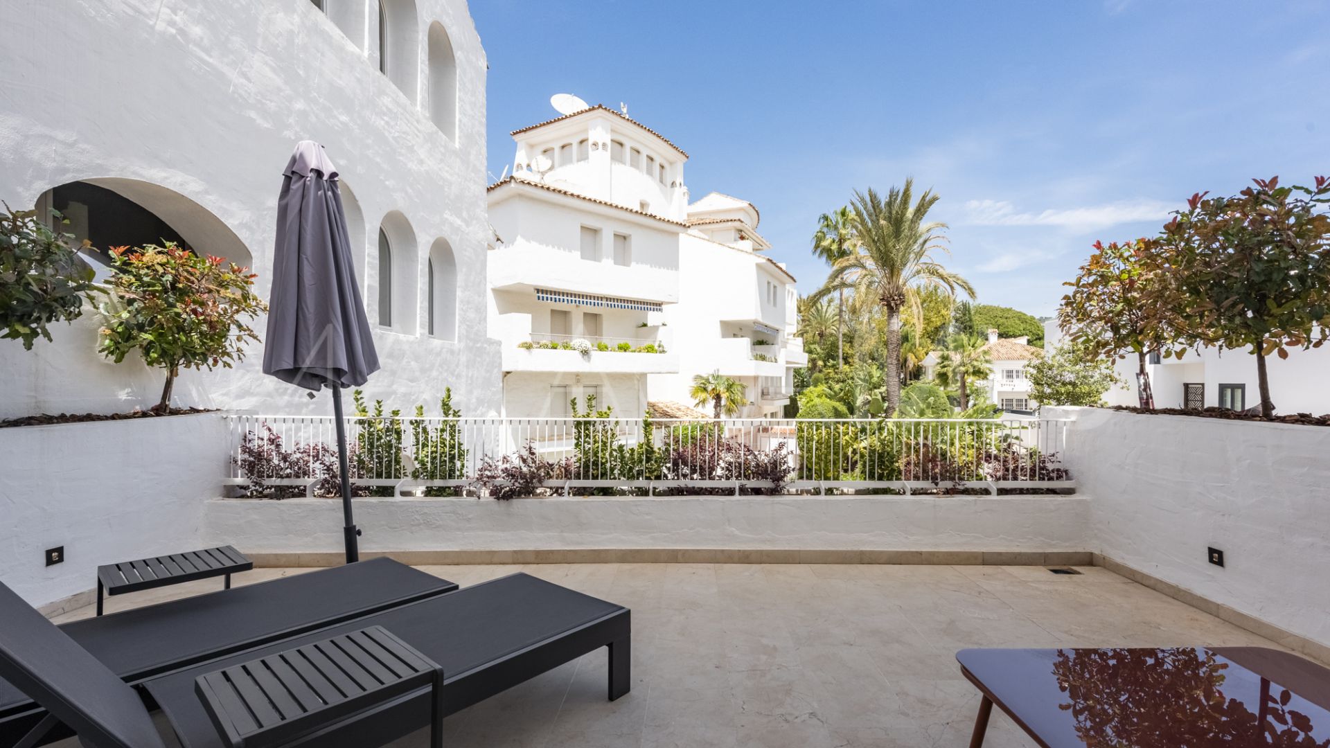 3 bedrooms duplex in Marbella East for sale