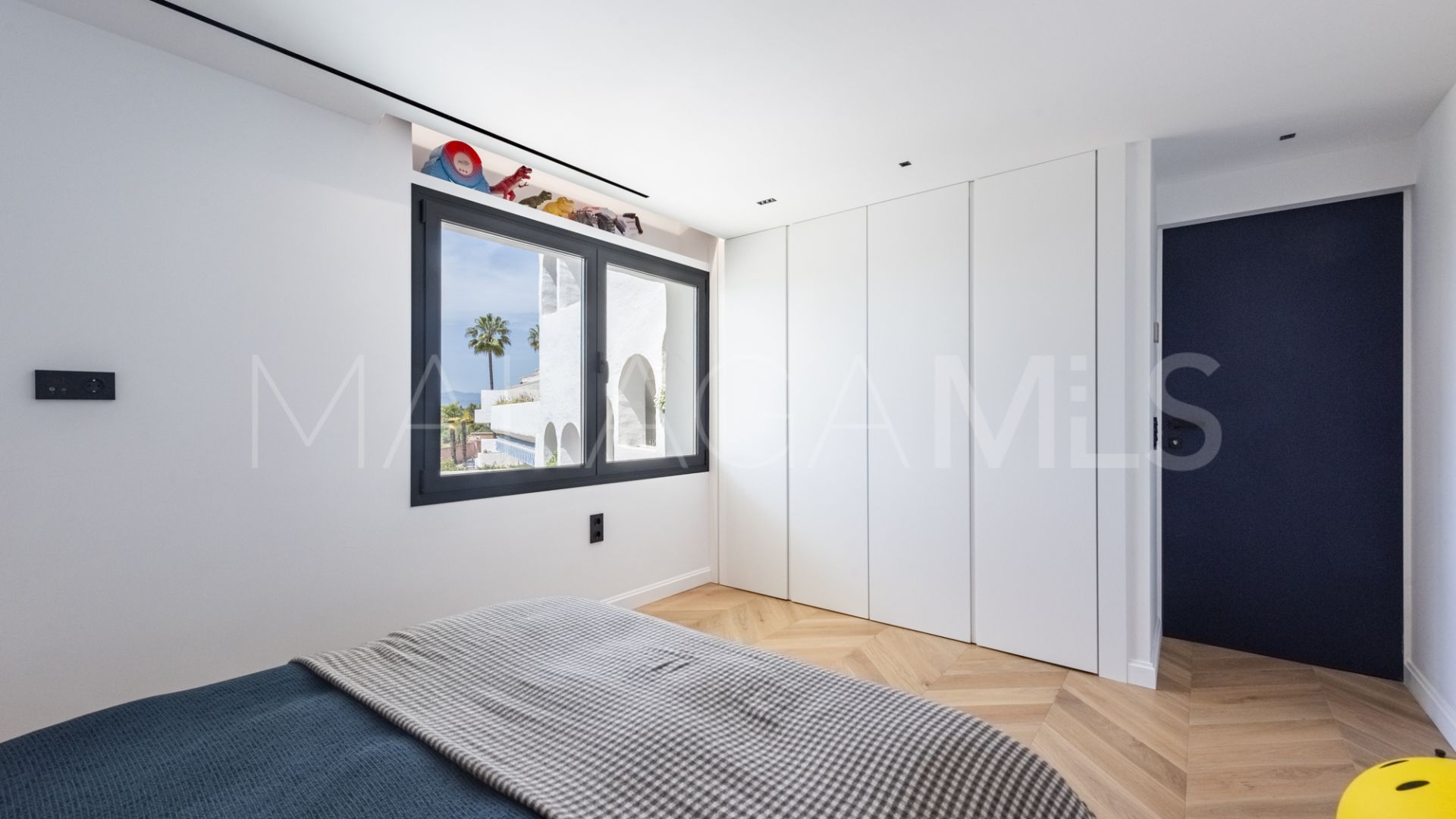 3 bedrooms duplex in Marbella East for sale