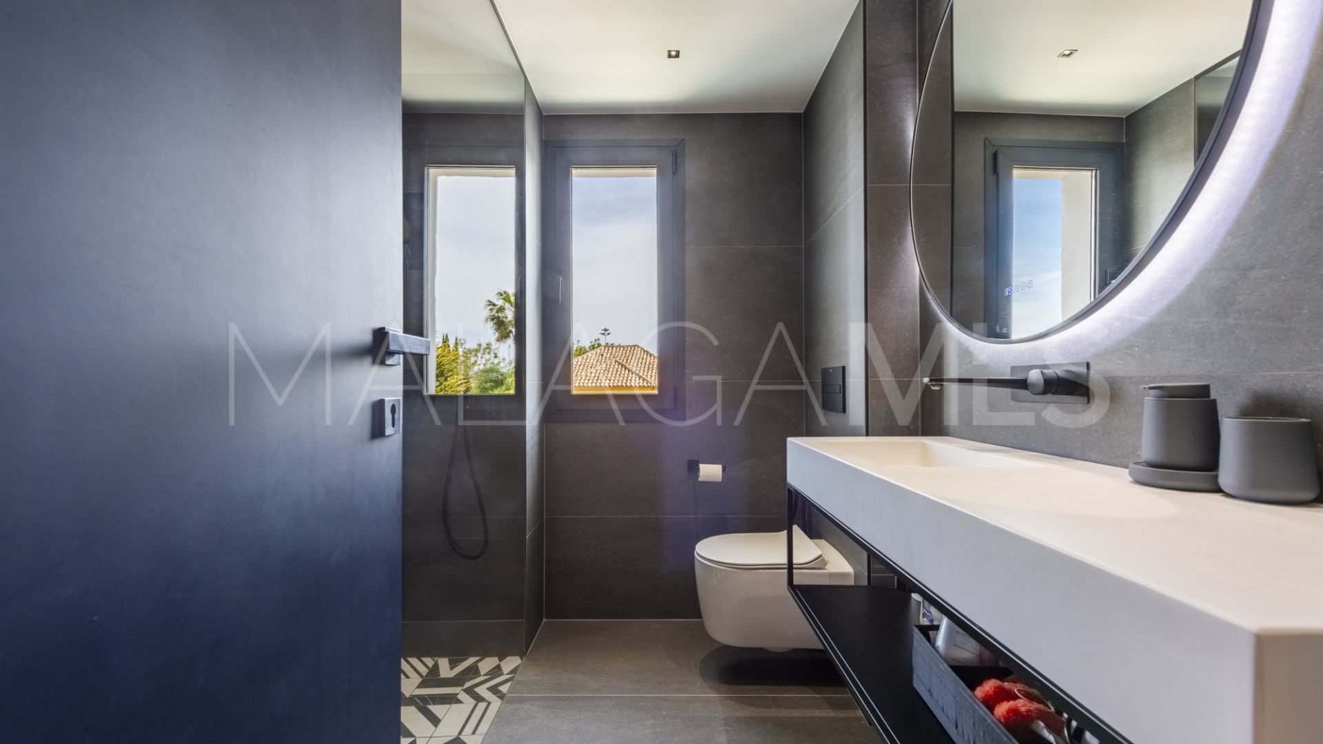 3 bedrooms duplex in Marbella East for sale