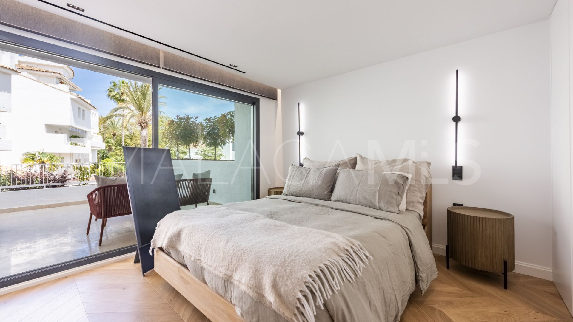 3 bedrooms duplex in Marbella East for sale