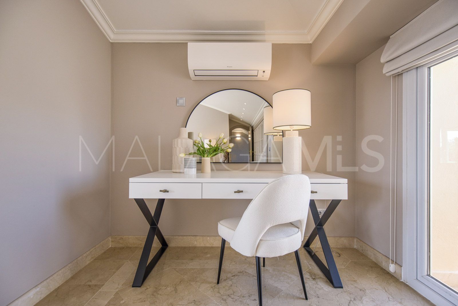 Buy duplex penthouse in Las Alamandas