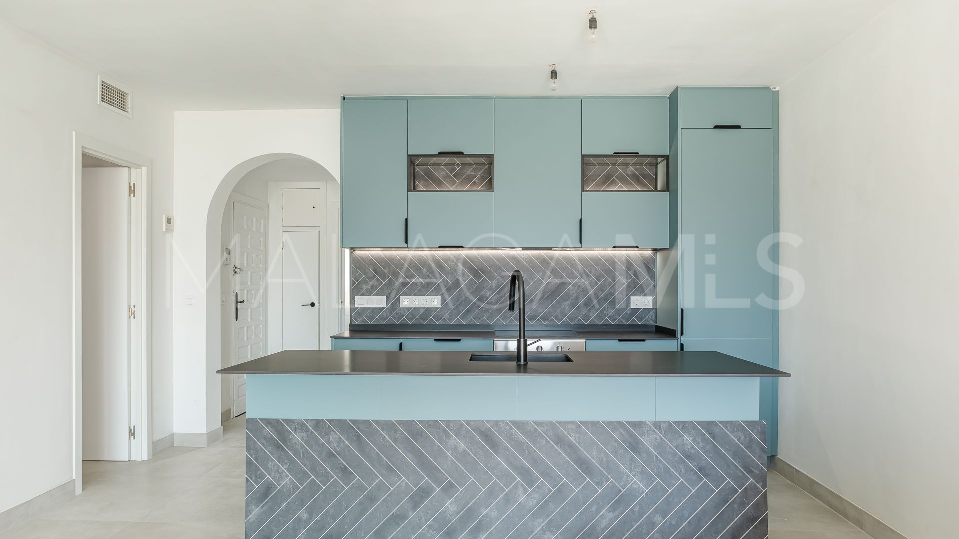 For sale ground floor apartment with 3 bedrooms in Malambo