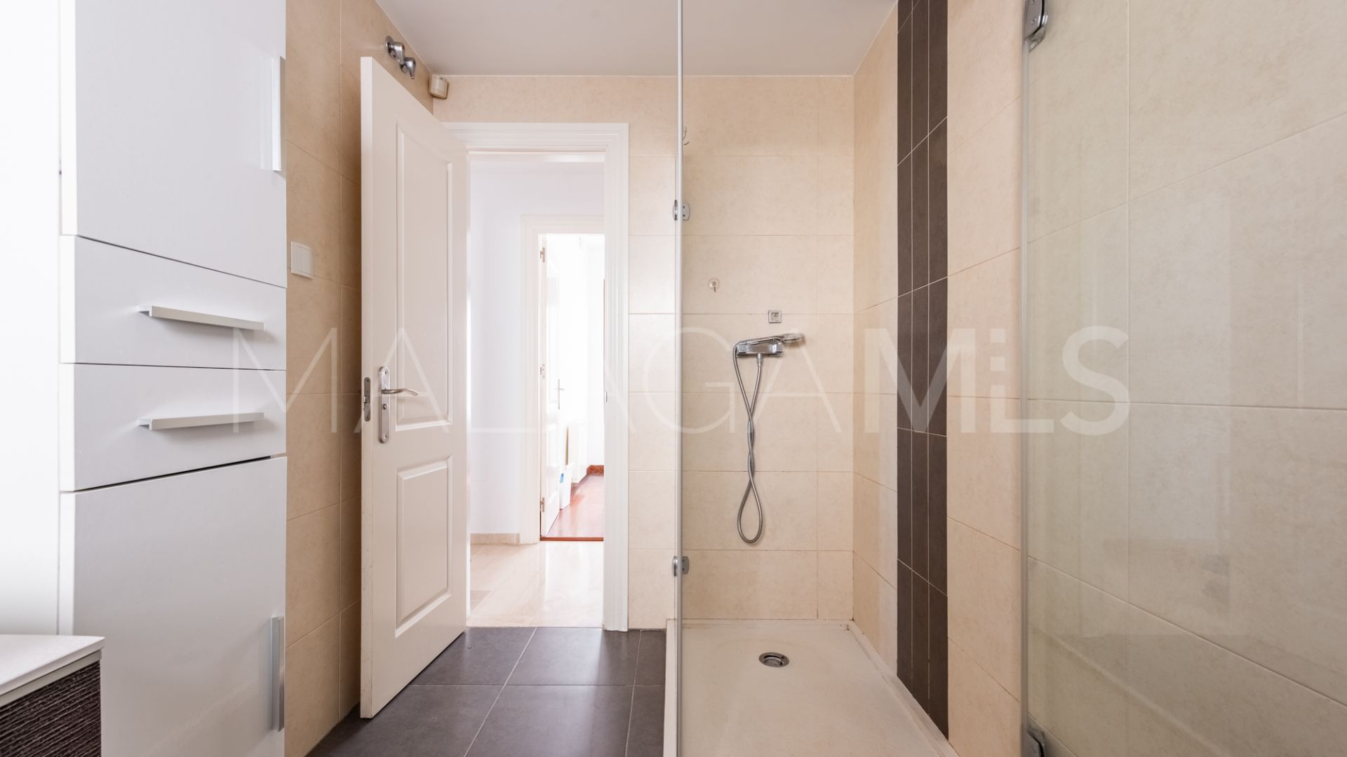 Villa for sale in Cerros del Aguila