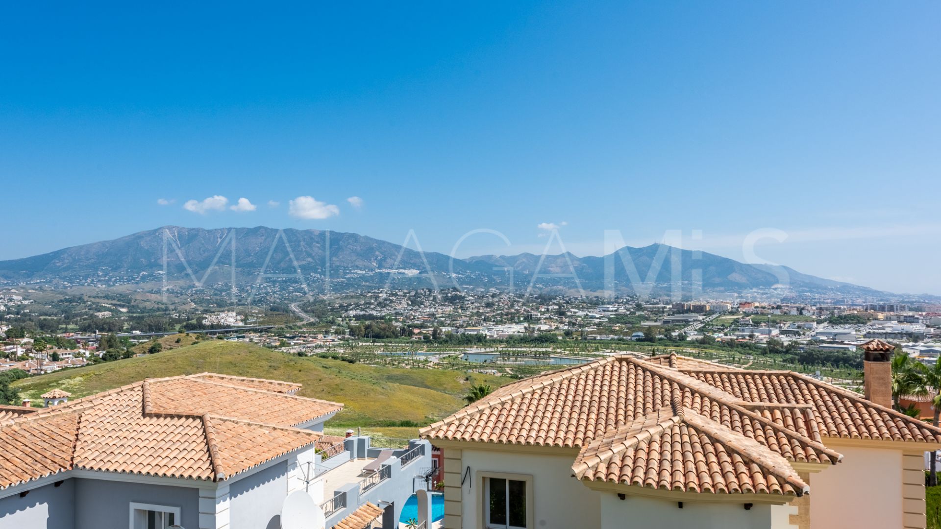 Villa for sale in Cerros del Aguila