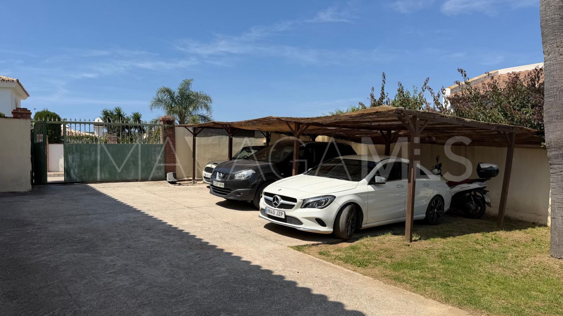 Villa for sale in Cerros del Aguila