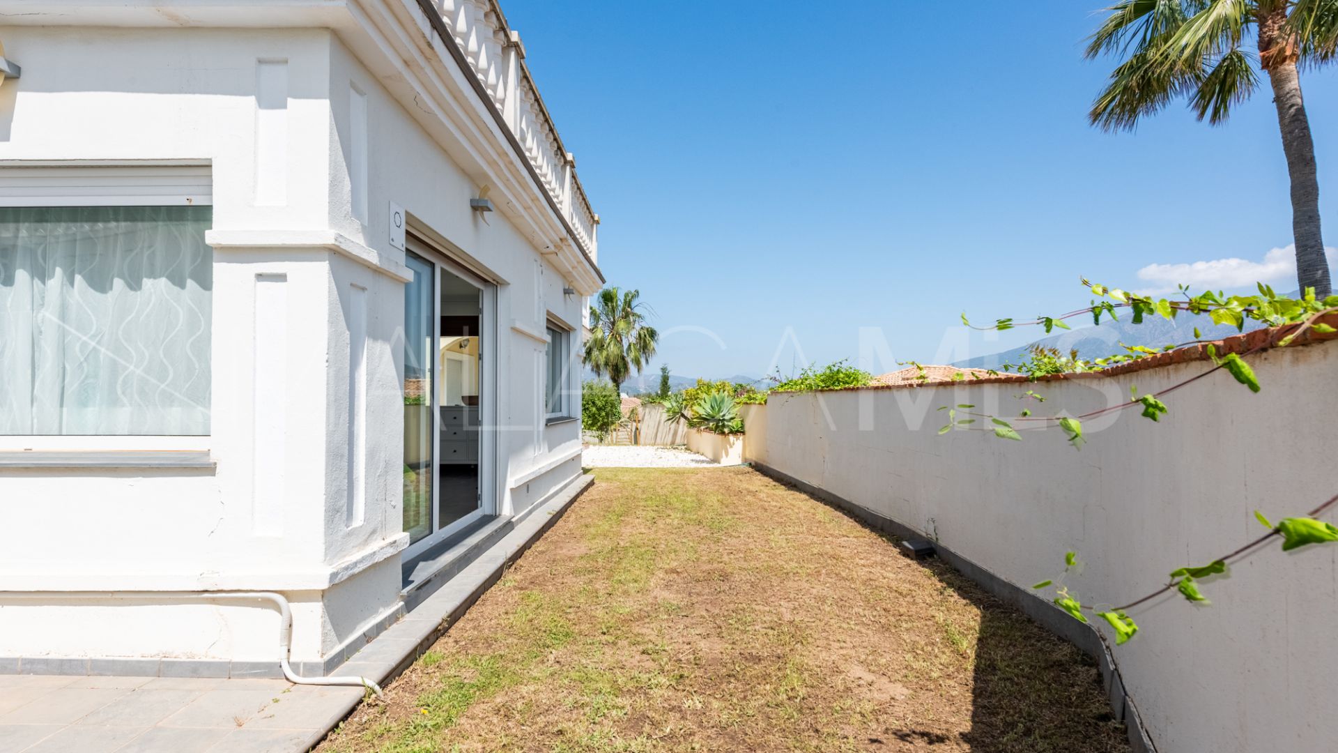 Villa for sale in Cerros del Aguila