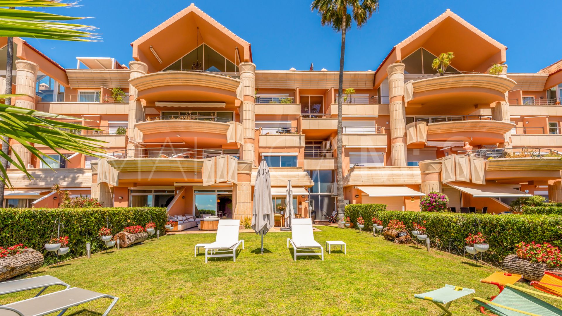 Erdgeschosswohnung for sale in Magna Marbella