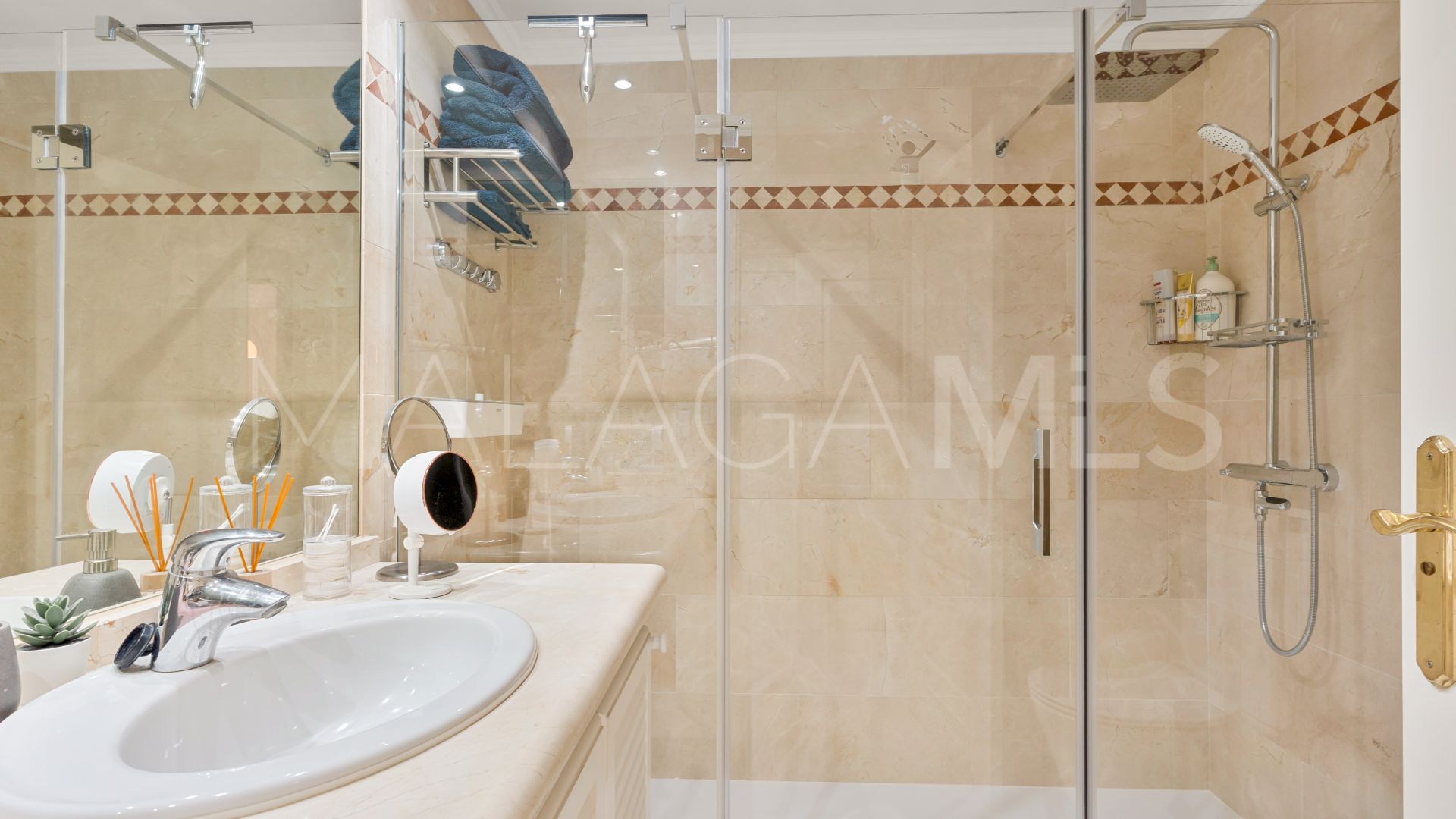 Erdgeschosswohnung for sale in Magna Marbella
