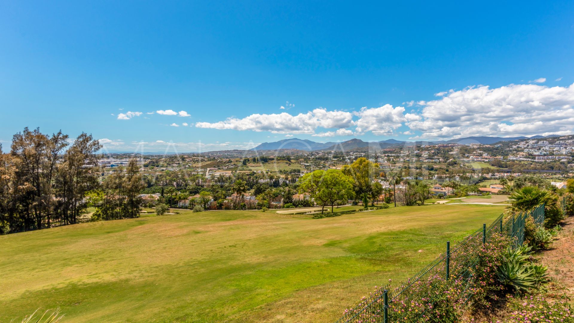 Erdgeschosswohnung for sale in Magna Marbella