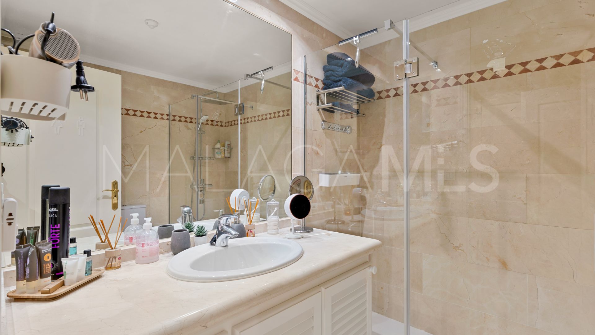 Erdgeschosswohnung for sale in Magna Marbella
