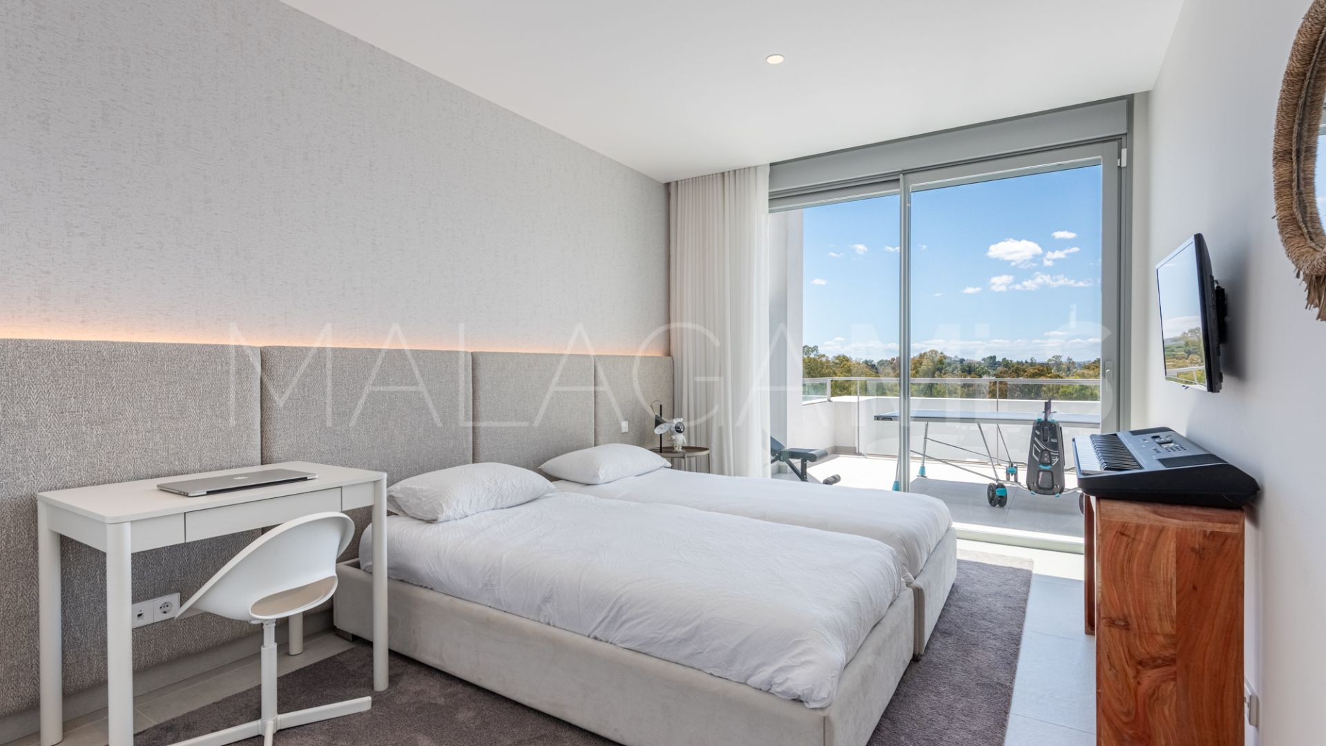 Doppelhaushälfte for sale in San Pedro de Alcantara