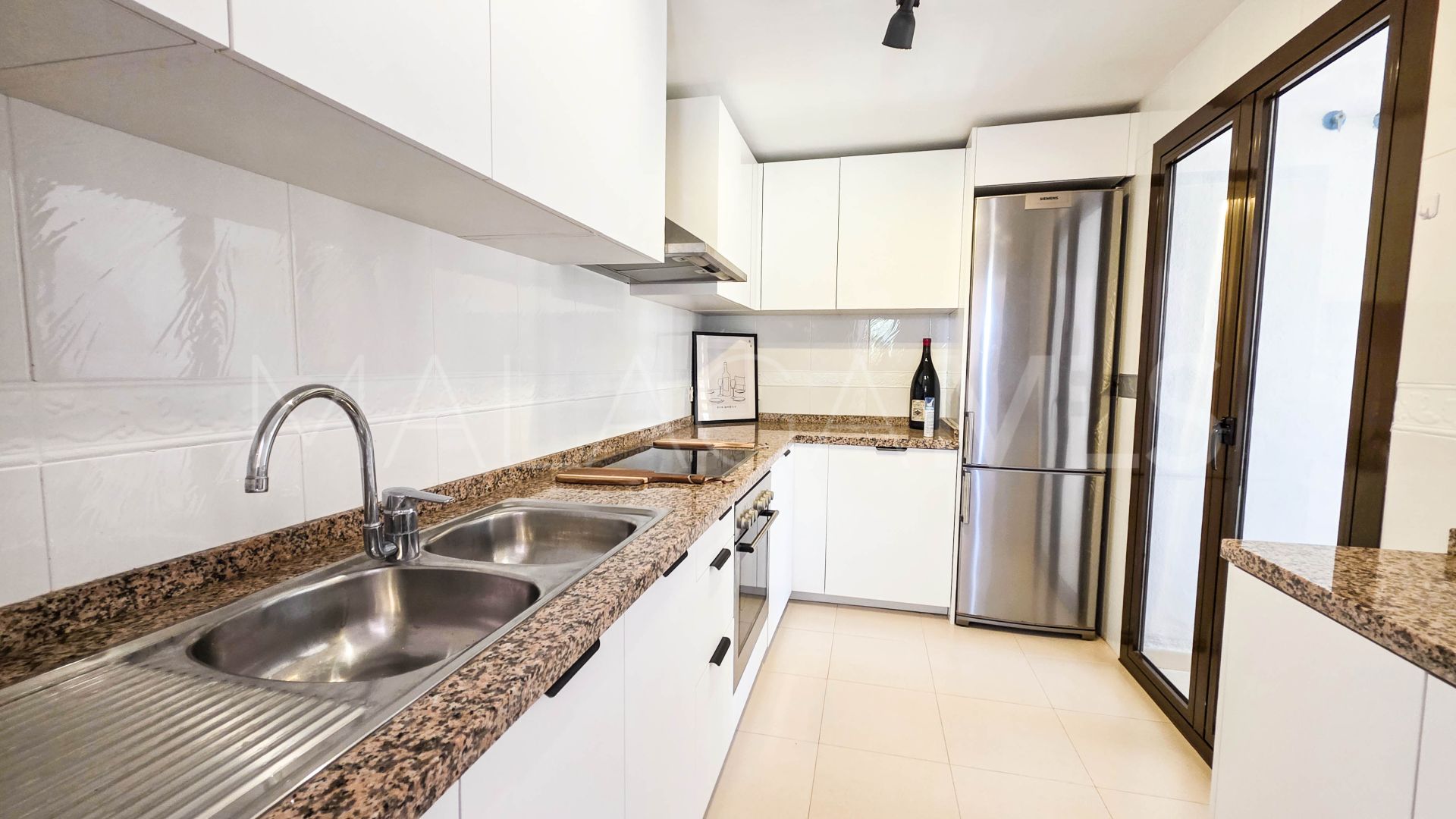 Appartement terrasse for sale in La Duquesa