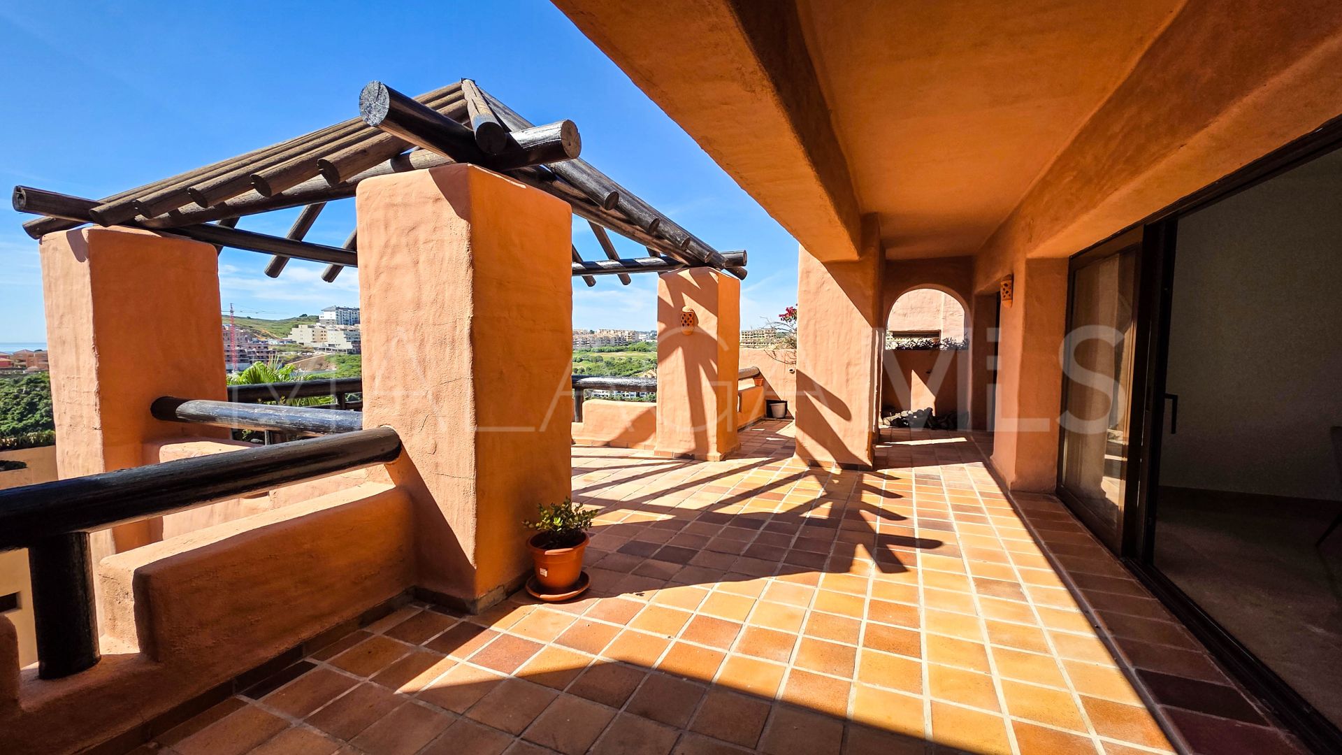 Appartement terrasse for sale in La Duquesa