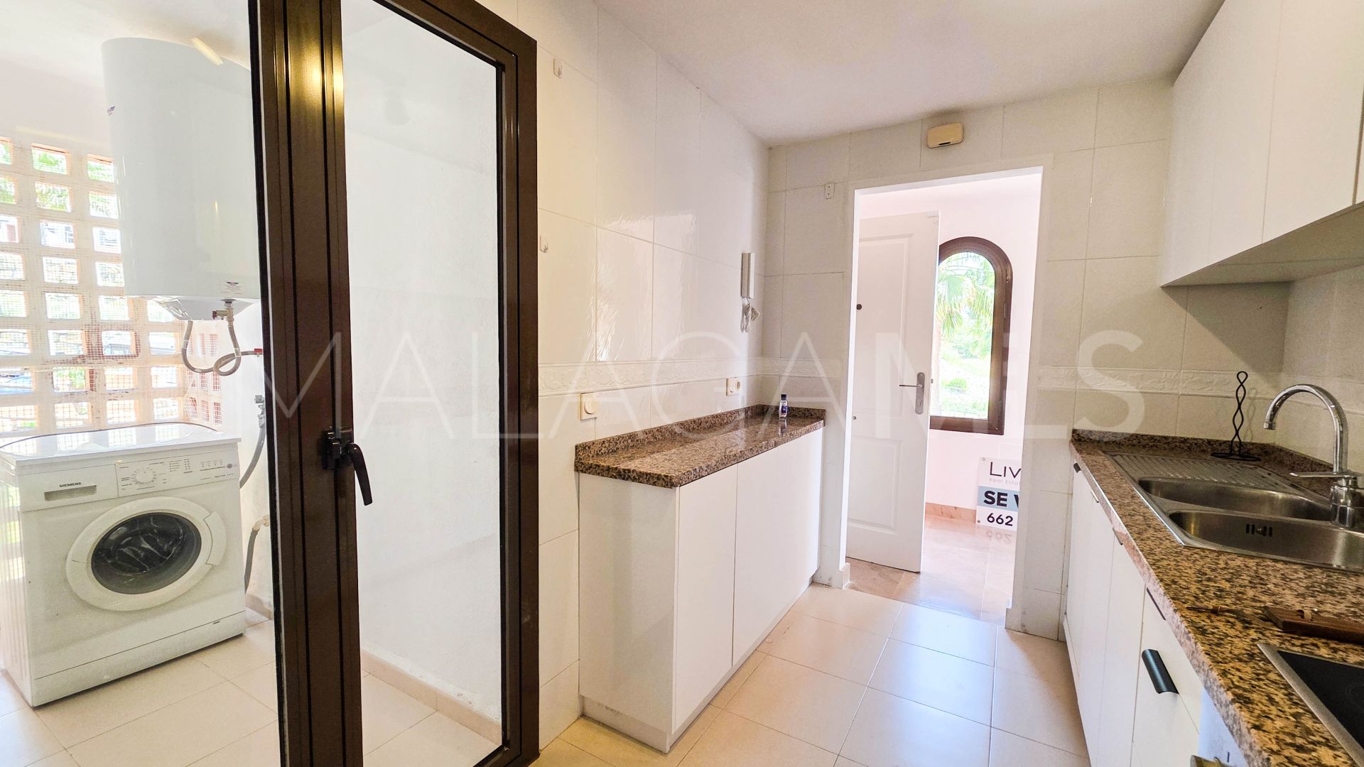 Appartement terrasse for sale in La Duquesa