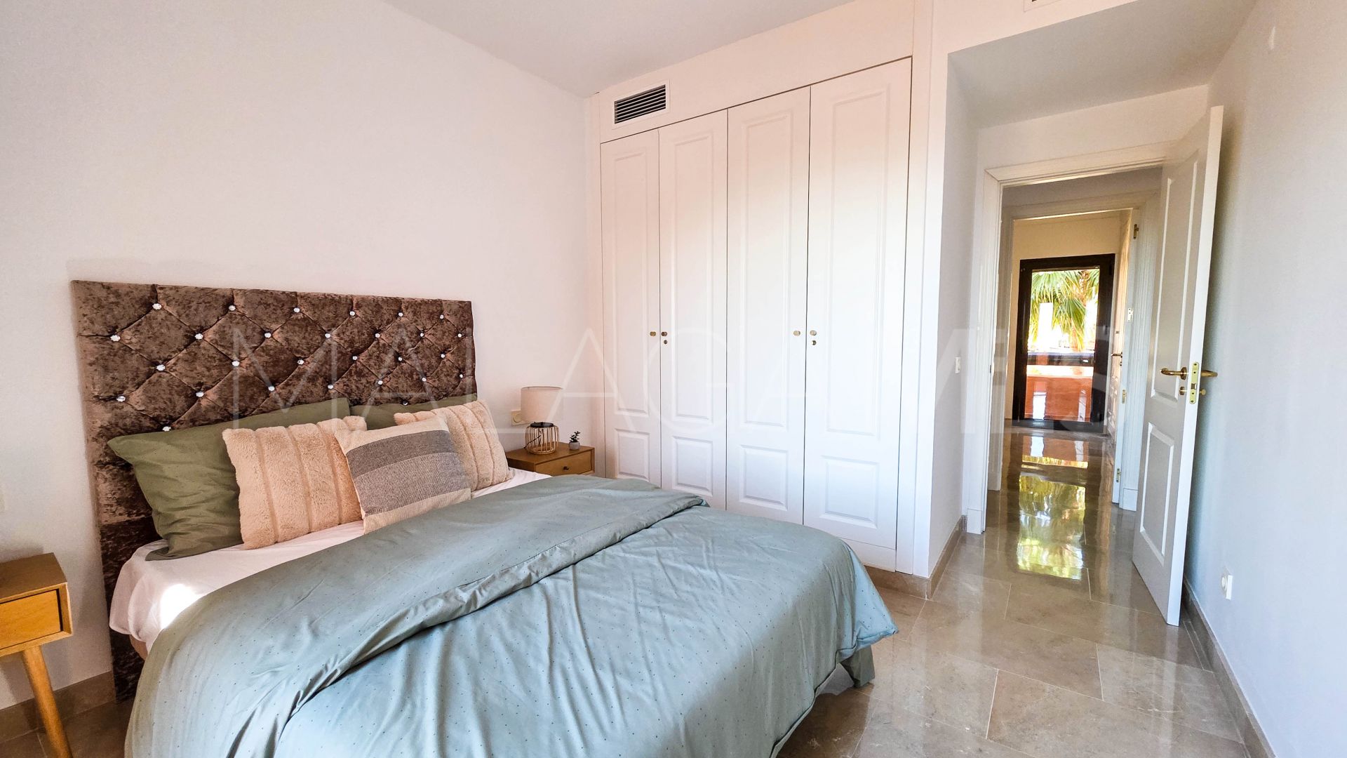 Appartement terrasse for sale in La Duquesa
