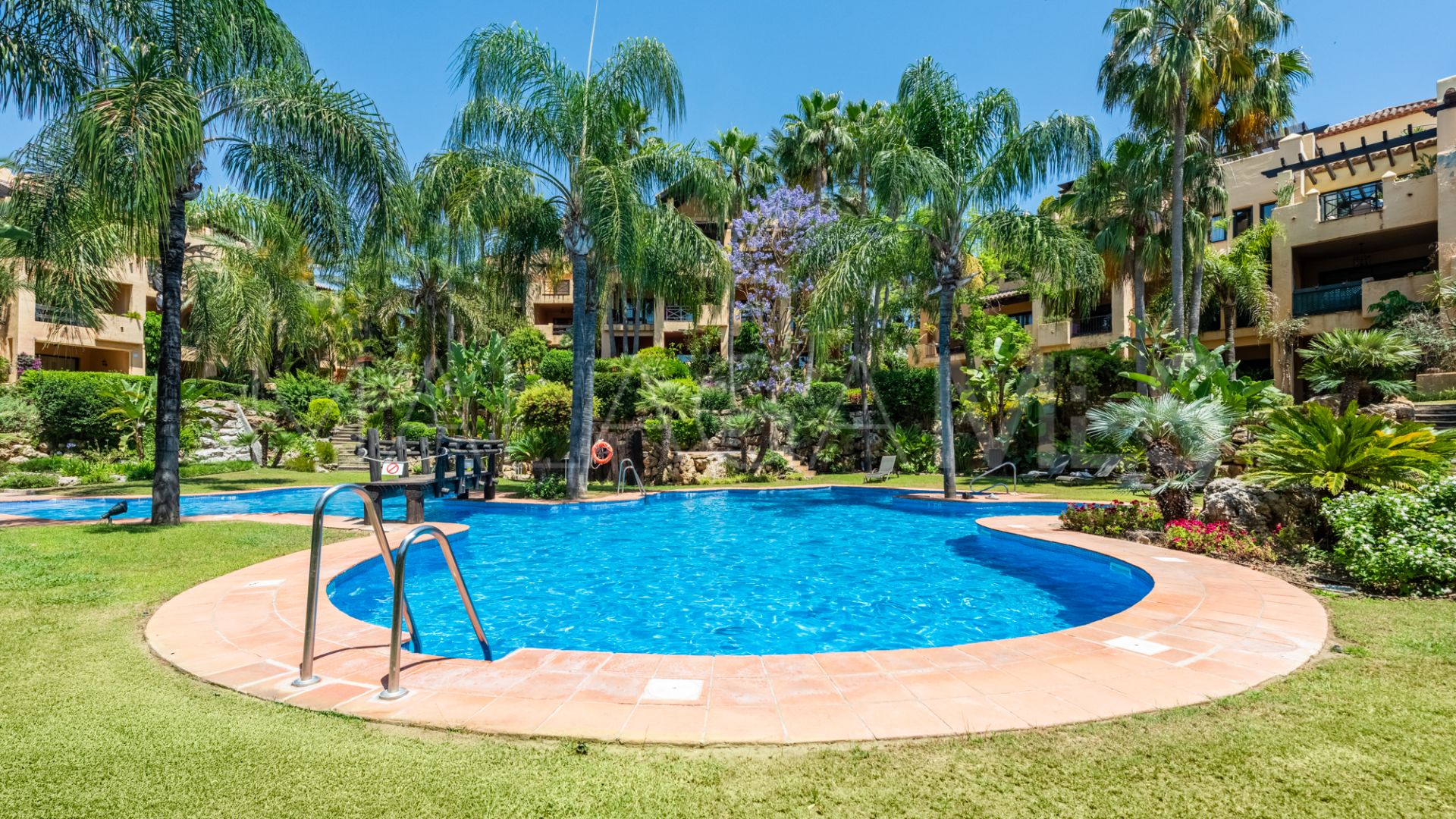 Atico duplex for sale in El Campanario