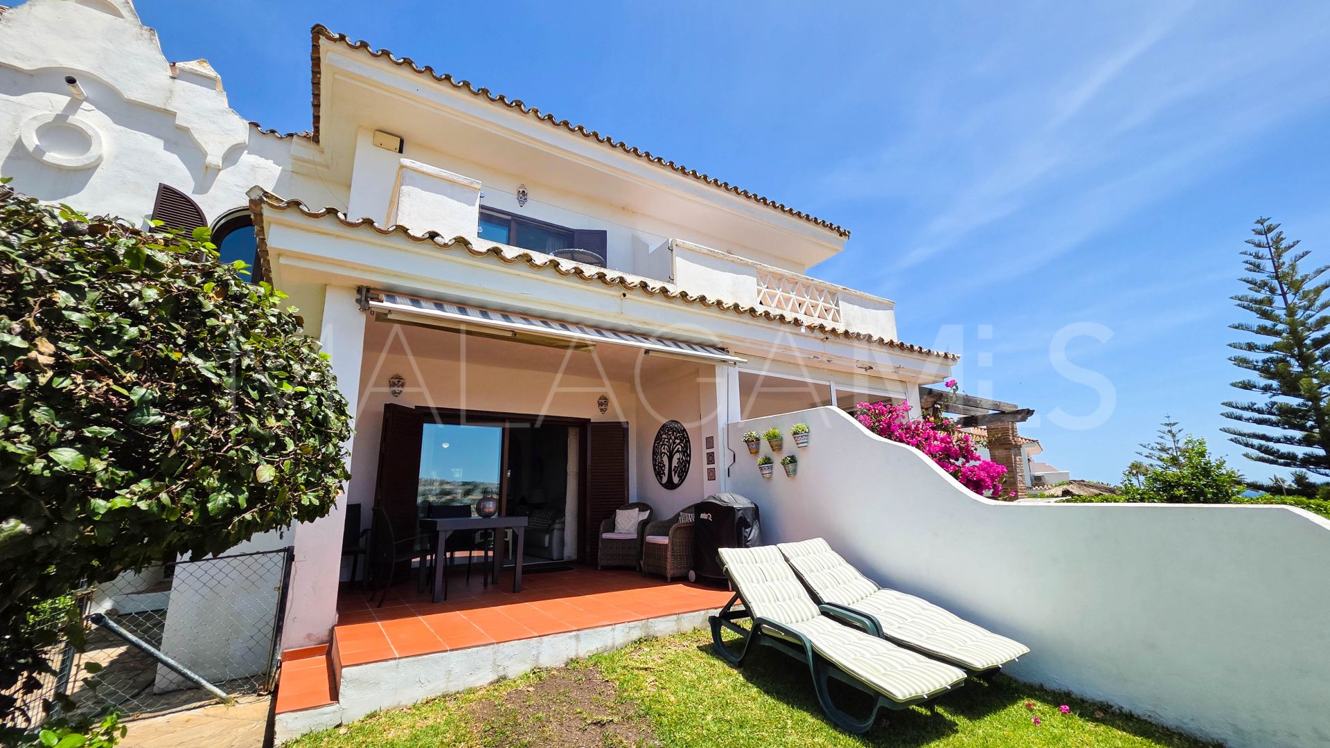 Radhus for sale in La Duquesa