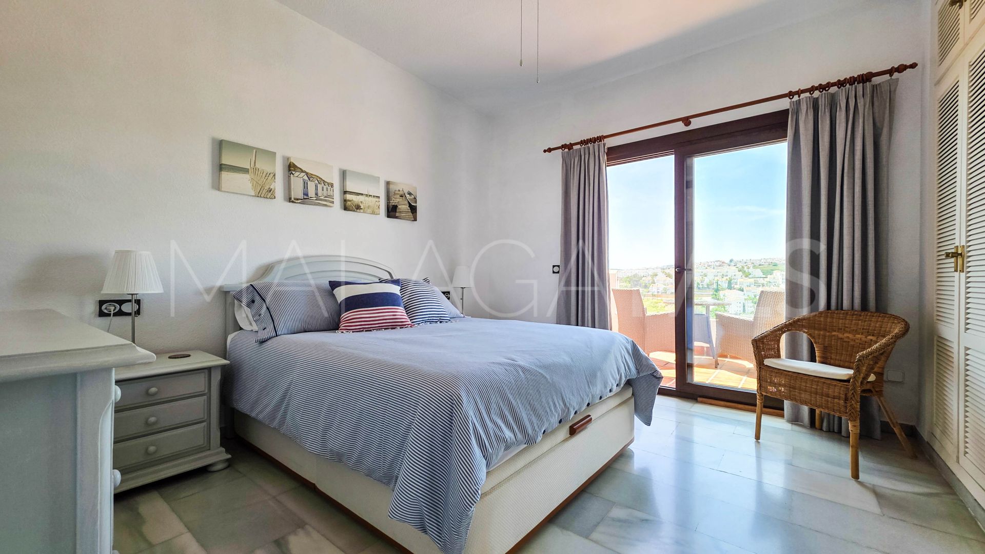 Radhus for sale in La Duquesa