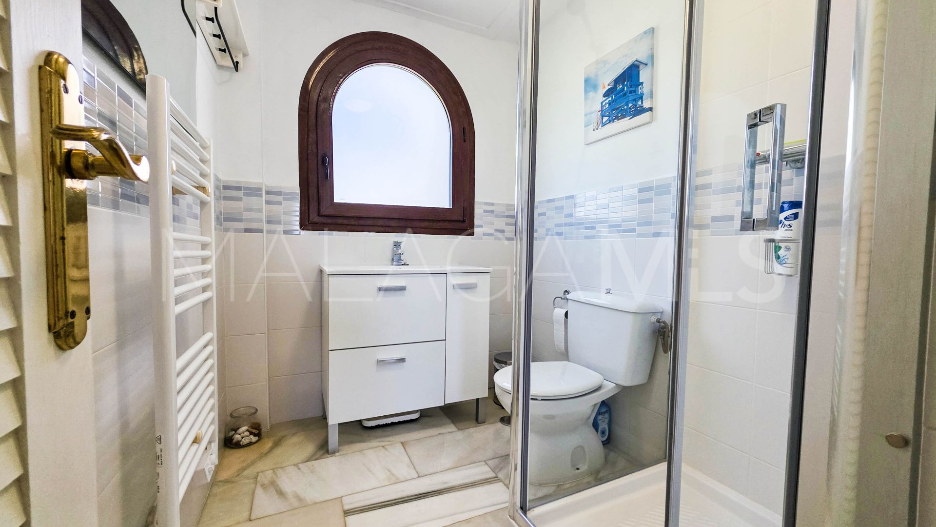 Radhus for sale in La Duquesa