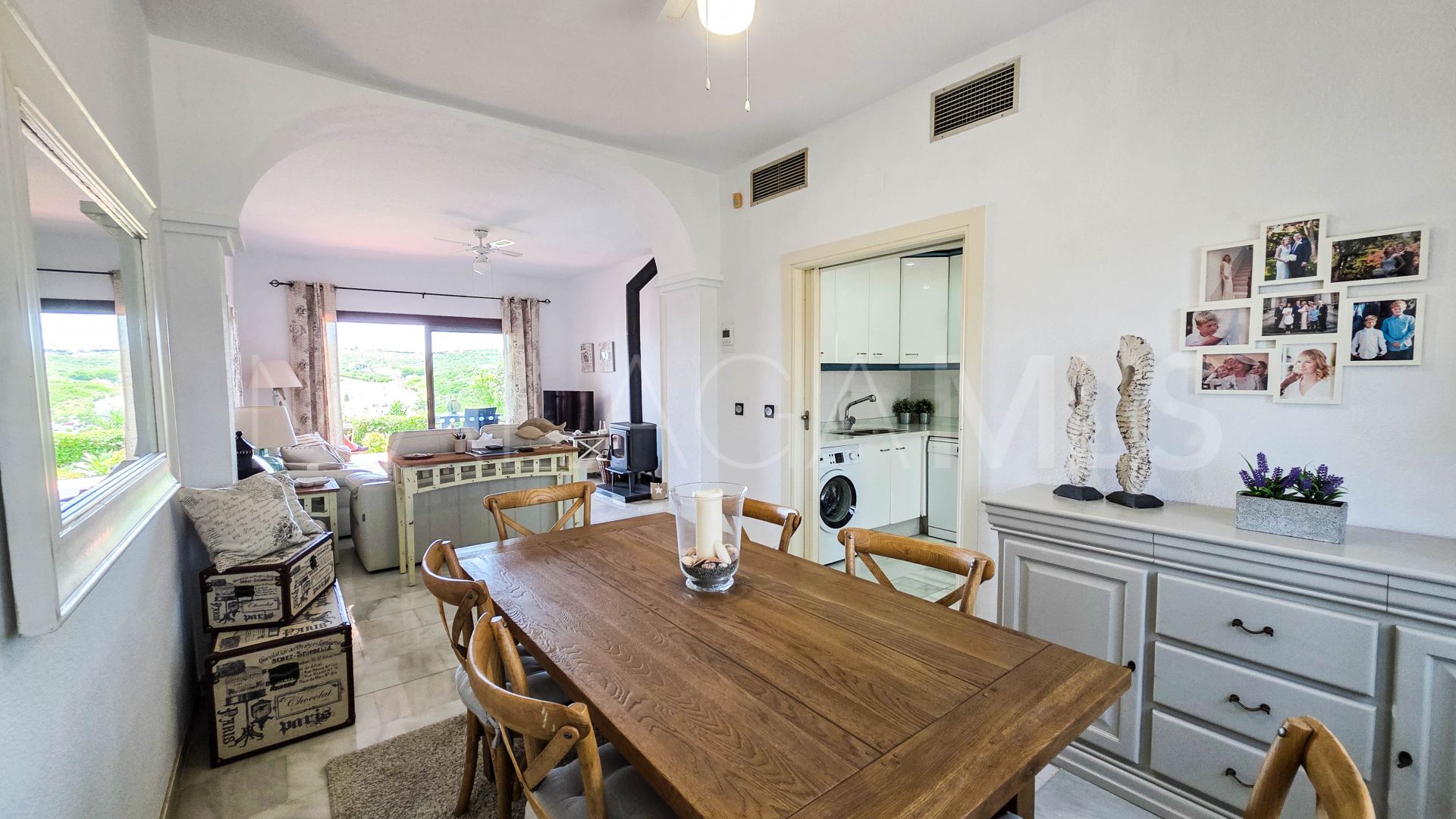 Radhus for sale in La Duquesa