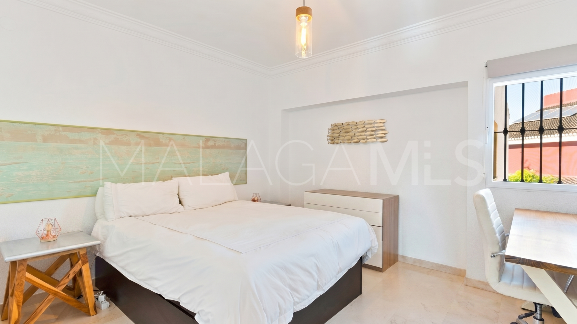 Adosado a la venta in Costabella with 3 bedrooms