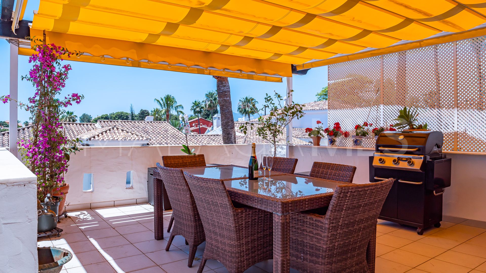 For sale Aldea Blanca apartment with 3 bedrooms