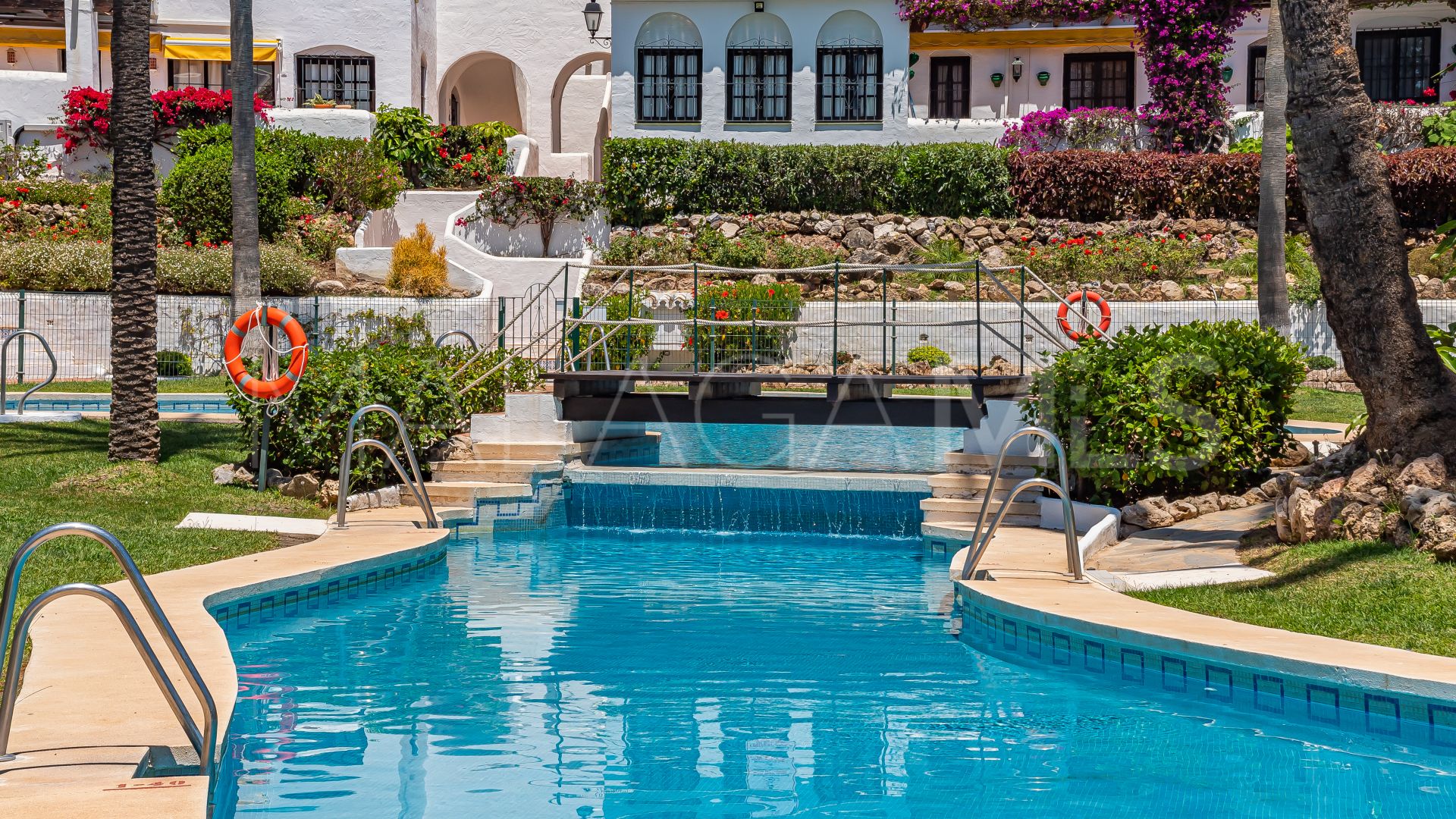 For sale Aldea Blanca apartment with 3 bedrooms