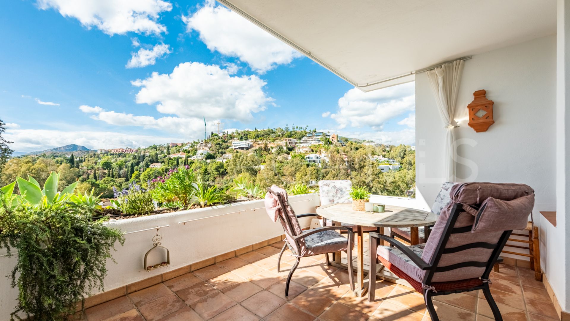 Benahavis, apartamento de 2 bedrooms for sale