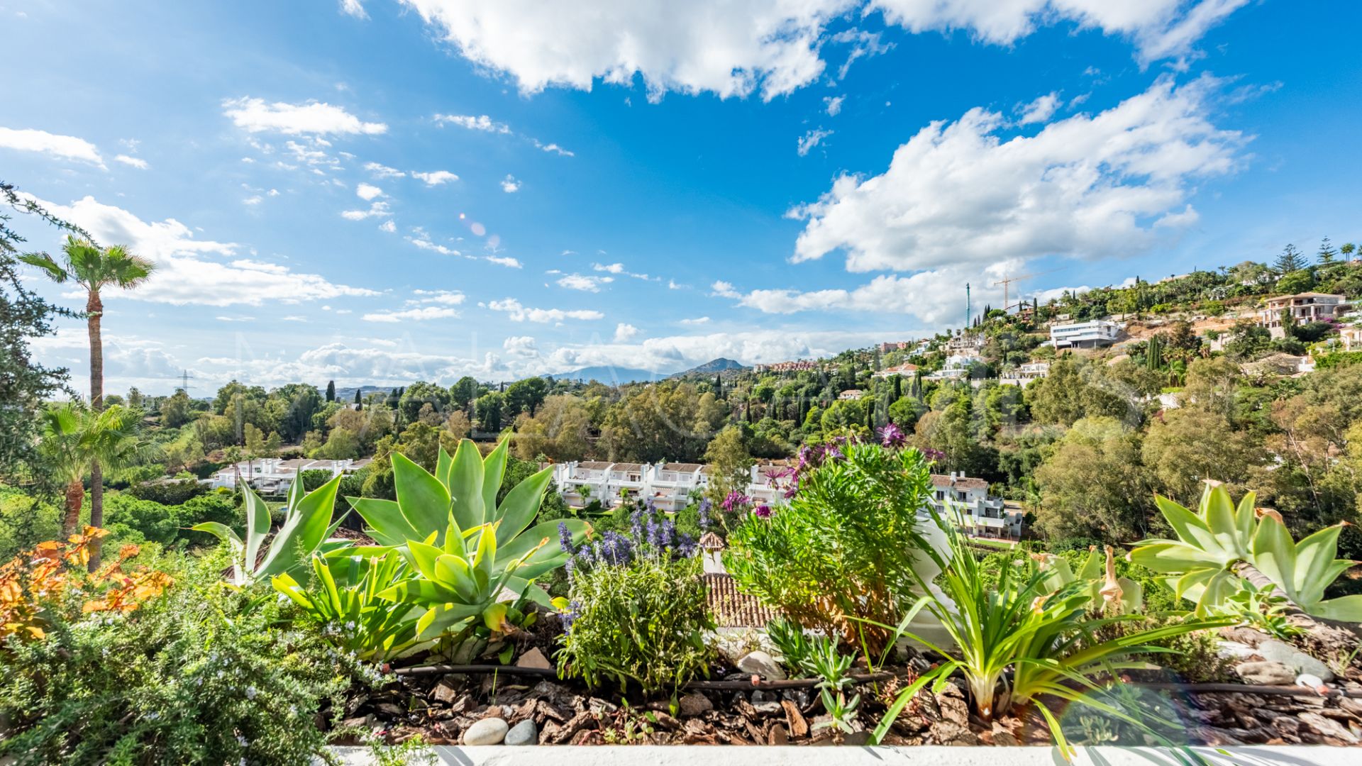 Benahavis, apartamento de 2 bedrooms for sale