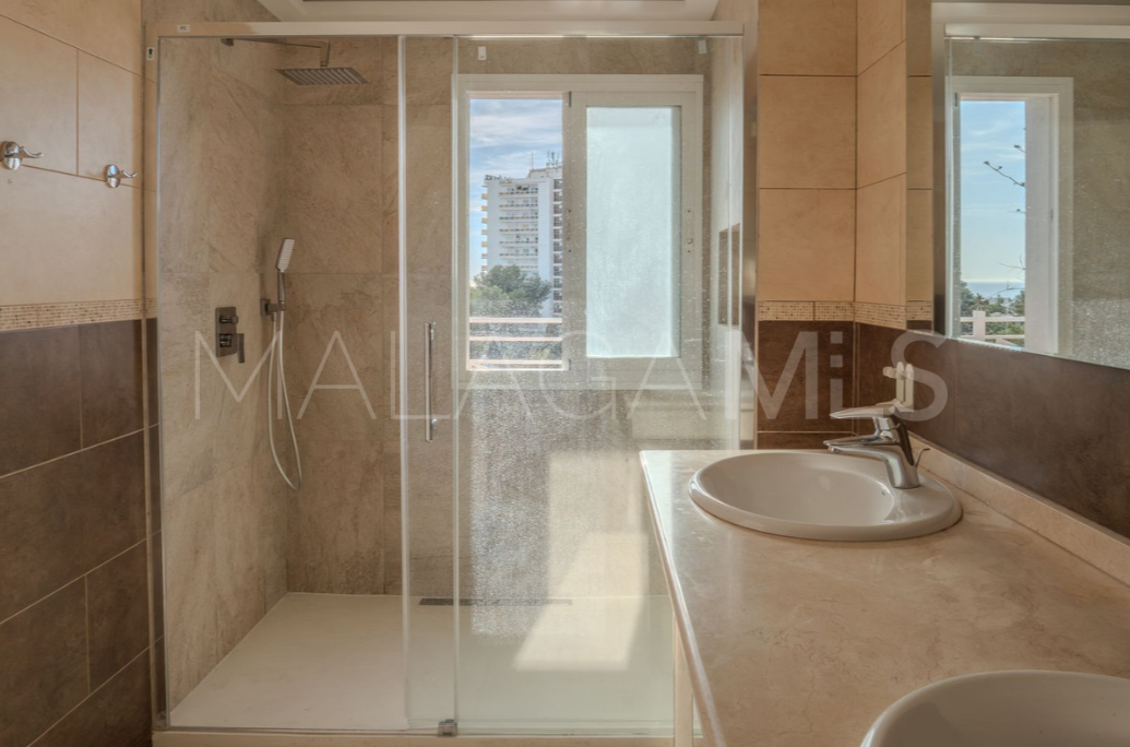 Doppelhaushälfte for sale in Nueva Andalucia